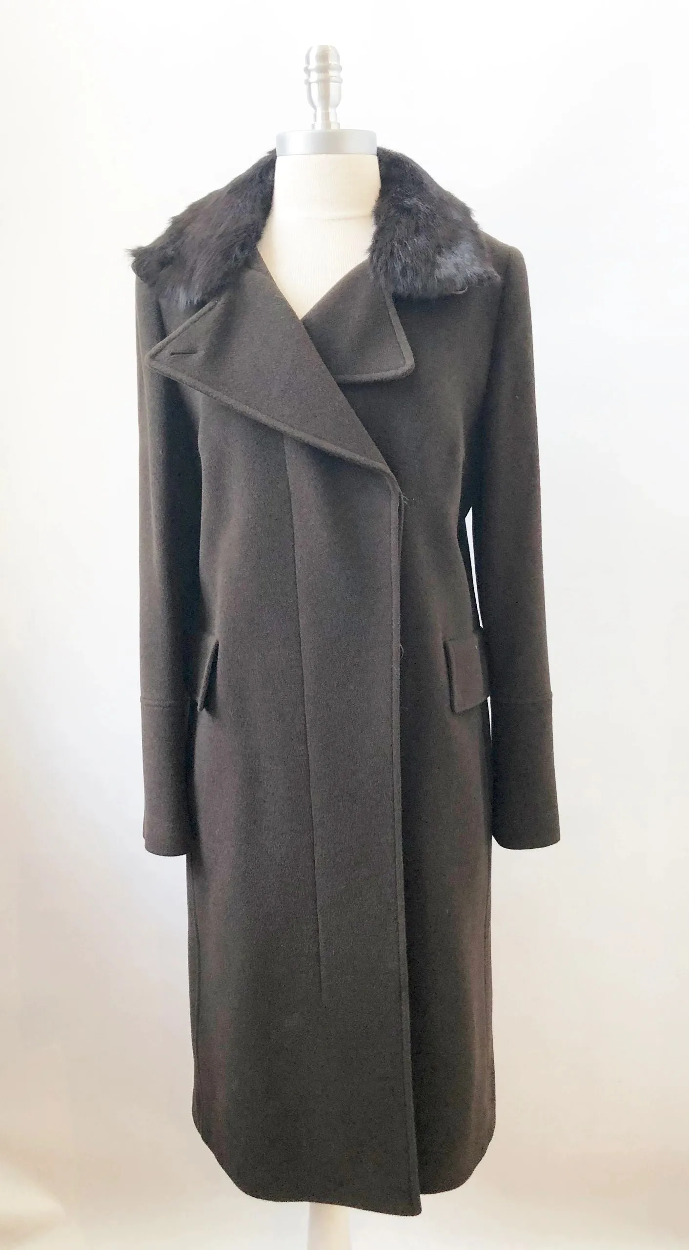 Akris Punto Wool Coat With Fur Collar Size 10