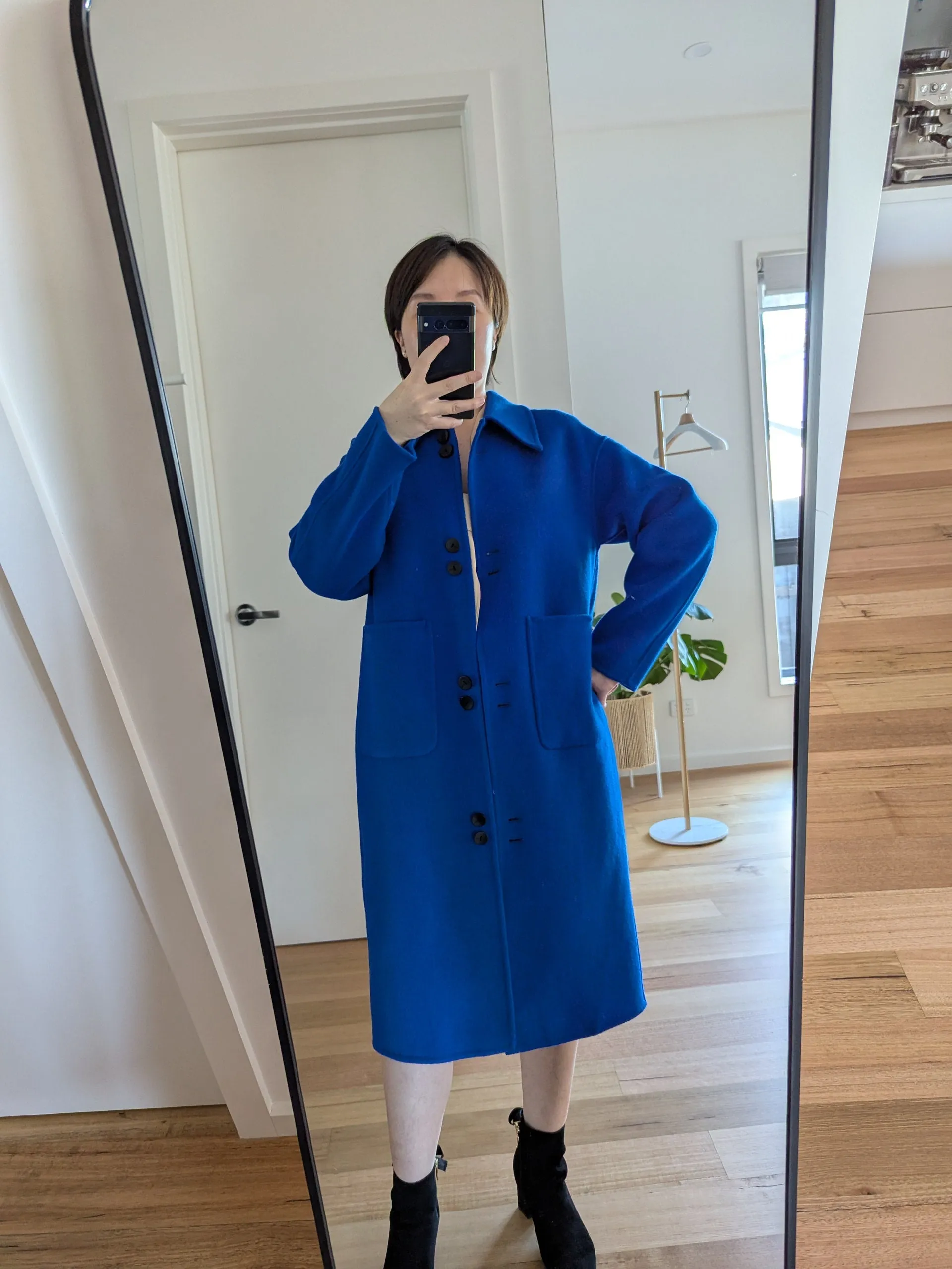 Brand New 100% Wool Coat 937 Size 8-12 FREE SHIPPING