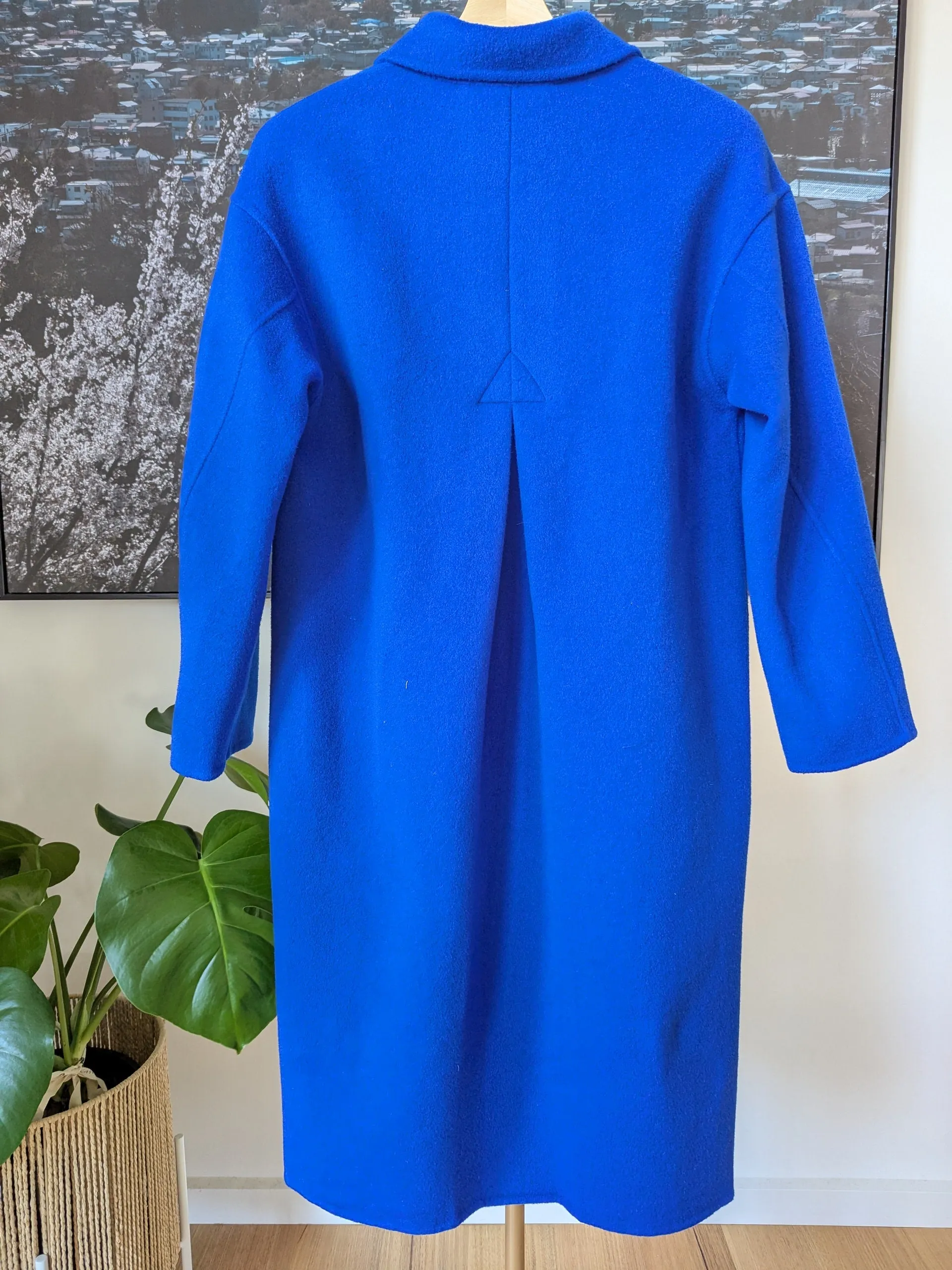 Brand New 100% Wool Coat 937 Size 8-12 FREE SHIPPING