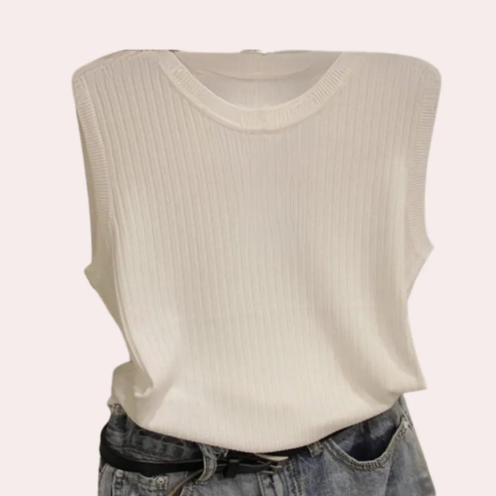Briana - Sleeveless Round Neck Top for Women - Simple & Stylish