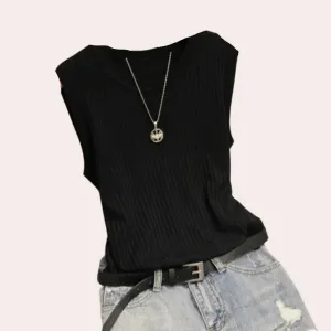 Briana - Sleeveless Round Neck Top for Women - Simple & Stylish