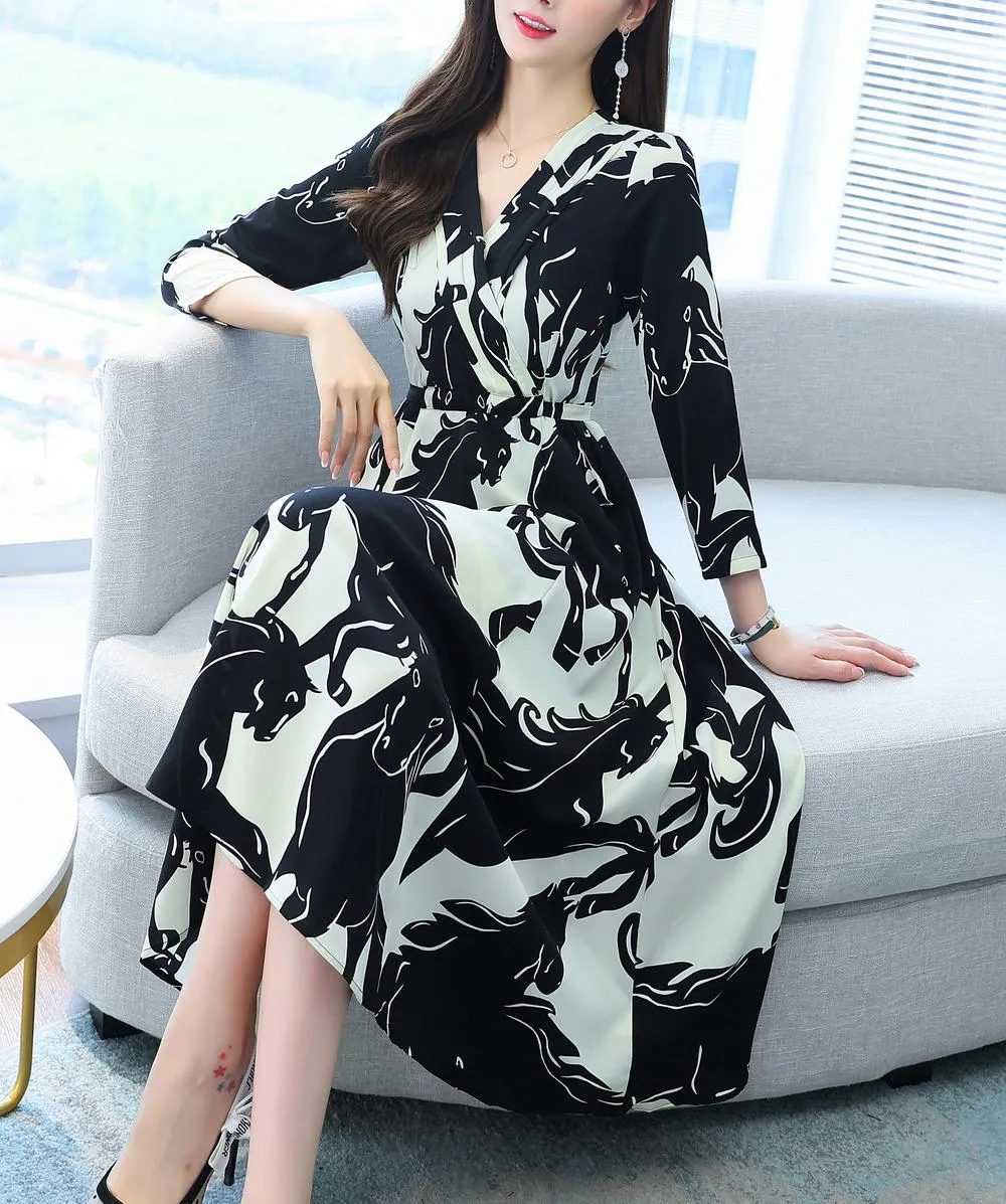 Calf-length Floral Dress with a Waist-Cinching Design