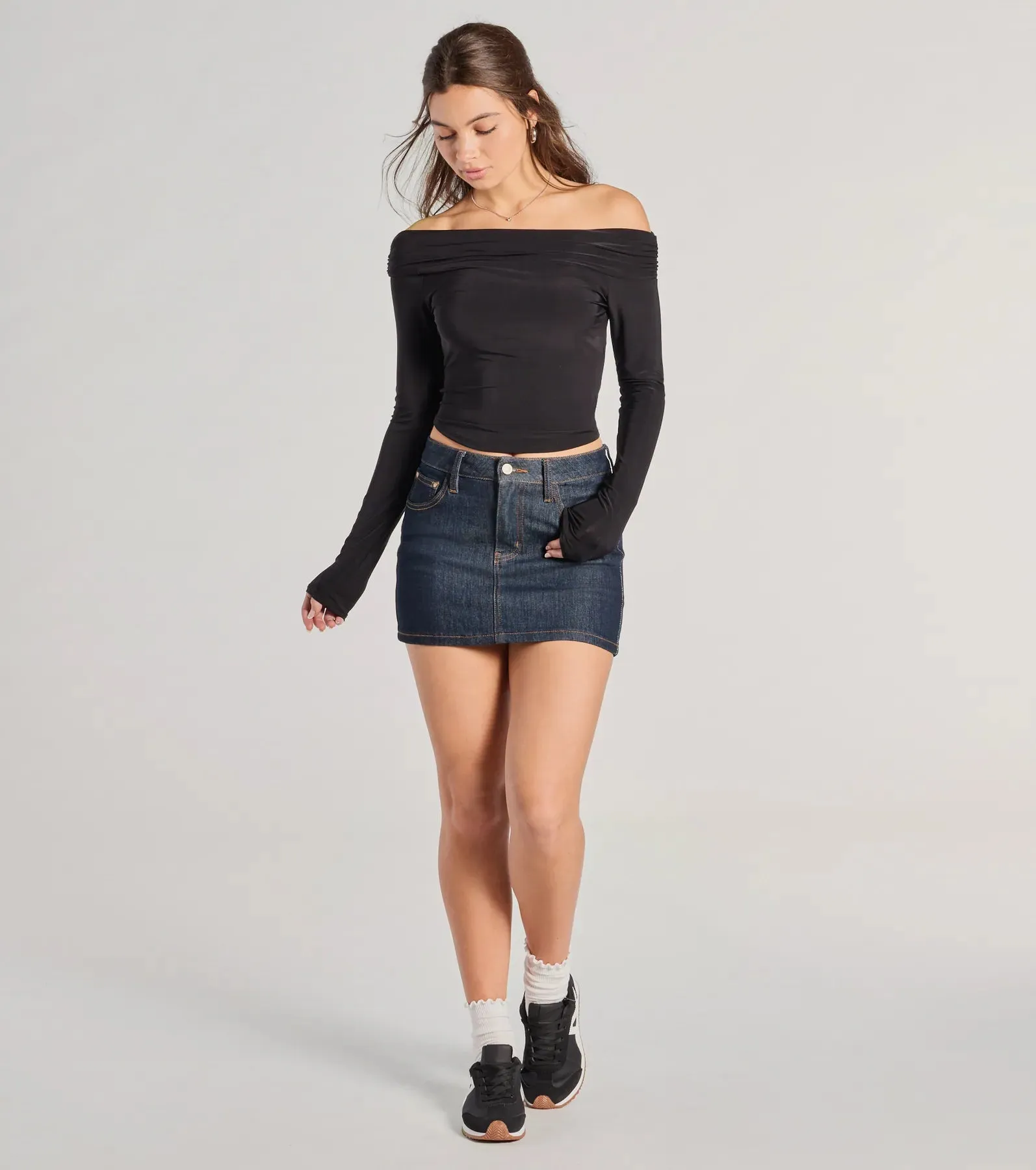 Chic Essential Off-Shoulder Long Sleeve Top