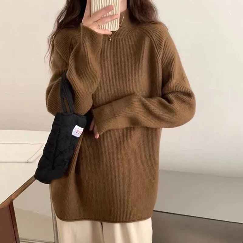 Elegant Women's Ribbed Knit Jumper in Solid Color