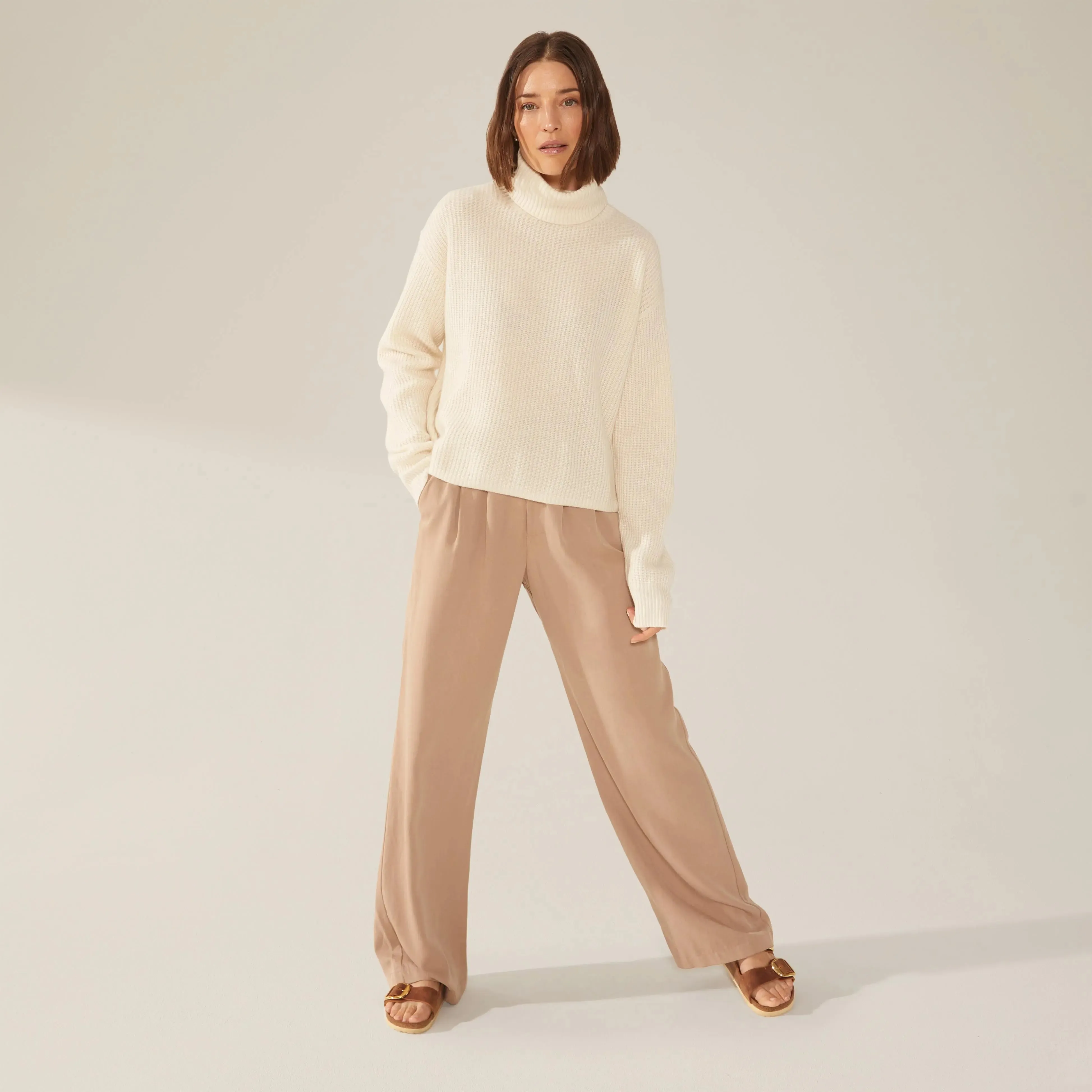 Ellie Cashmere Turtleneck by Italic