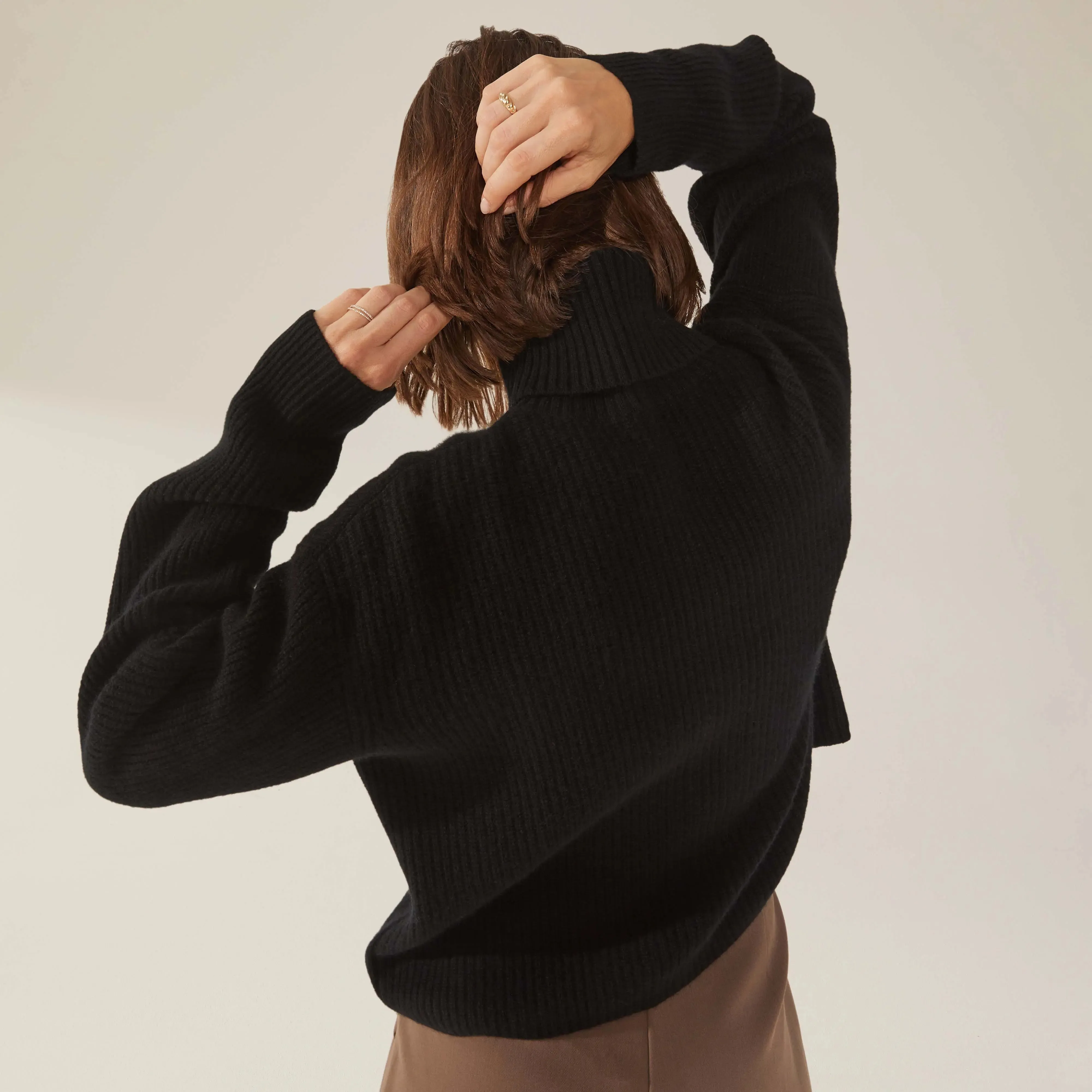 Ellie Cashmere Turtleneck by Italic