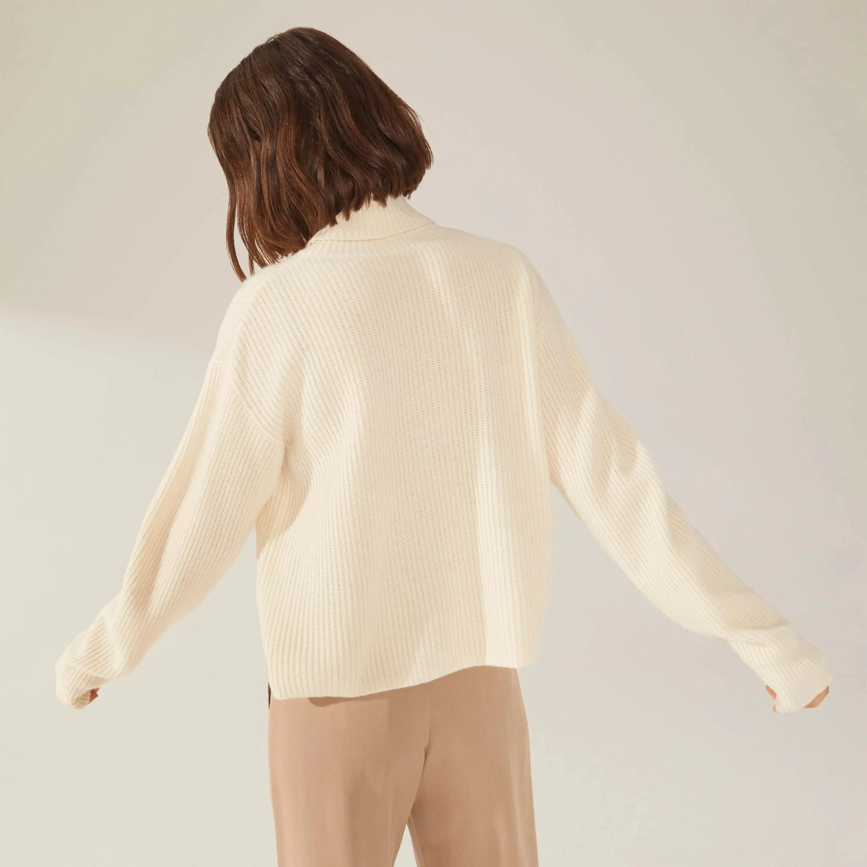 Ellie Cashmere Turtleneck by Italic