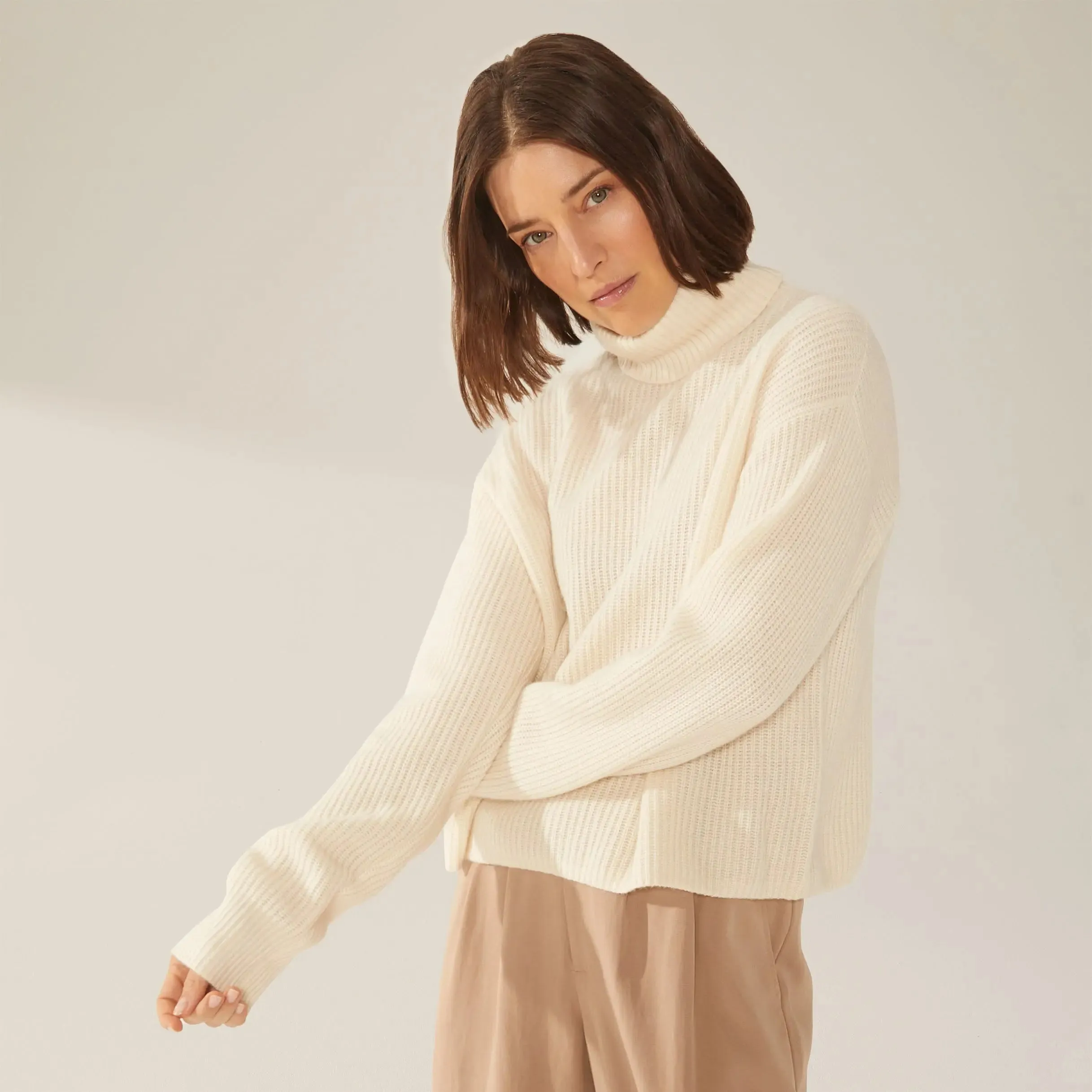 Ellie Cashmere Turtleneck by Italic