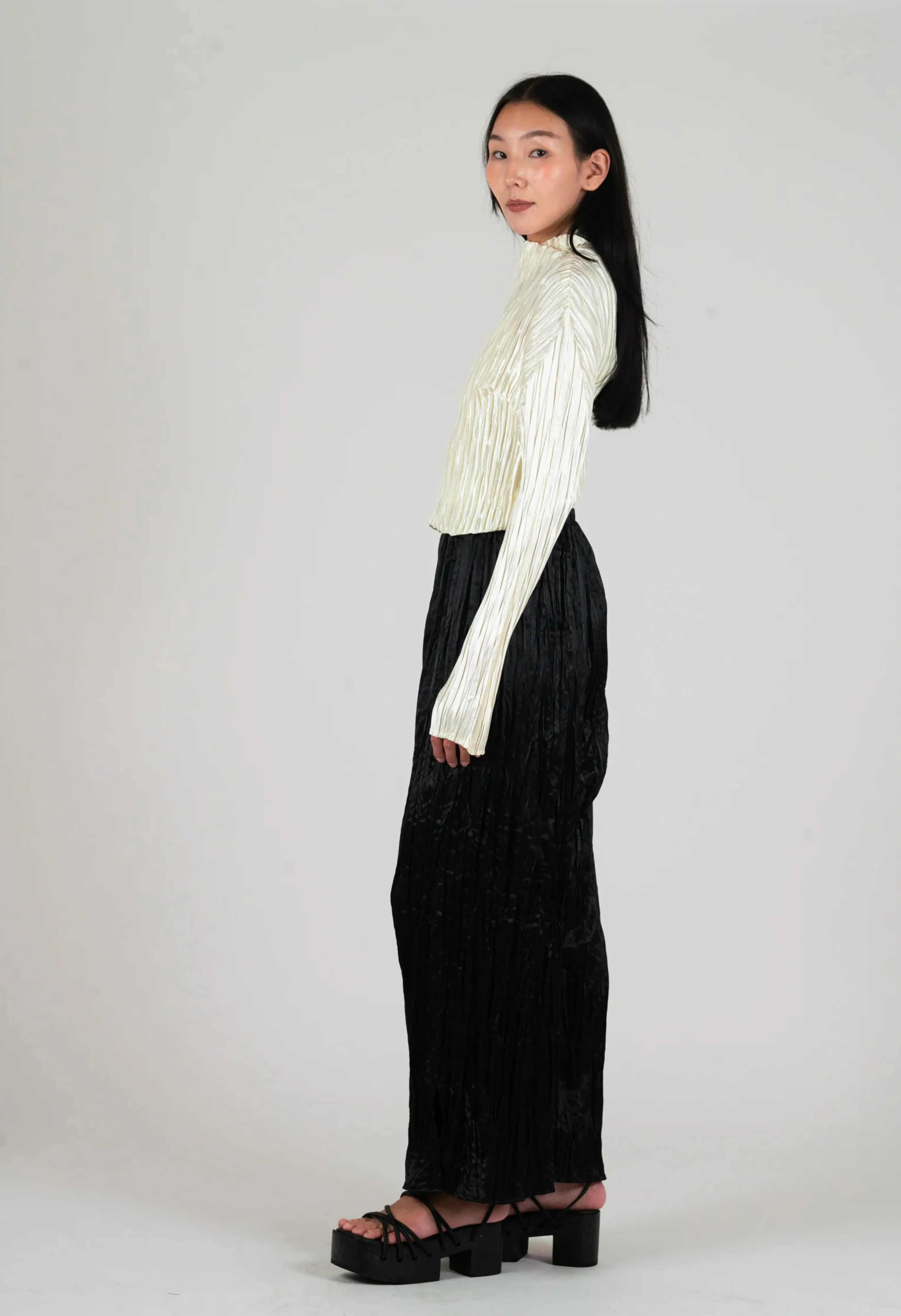Erosion Turtleneck in Pearl