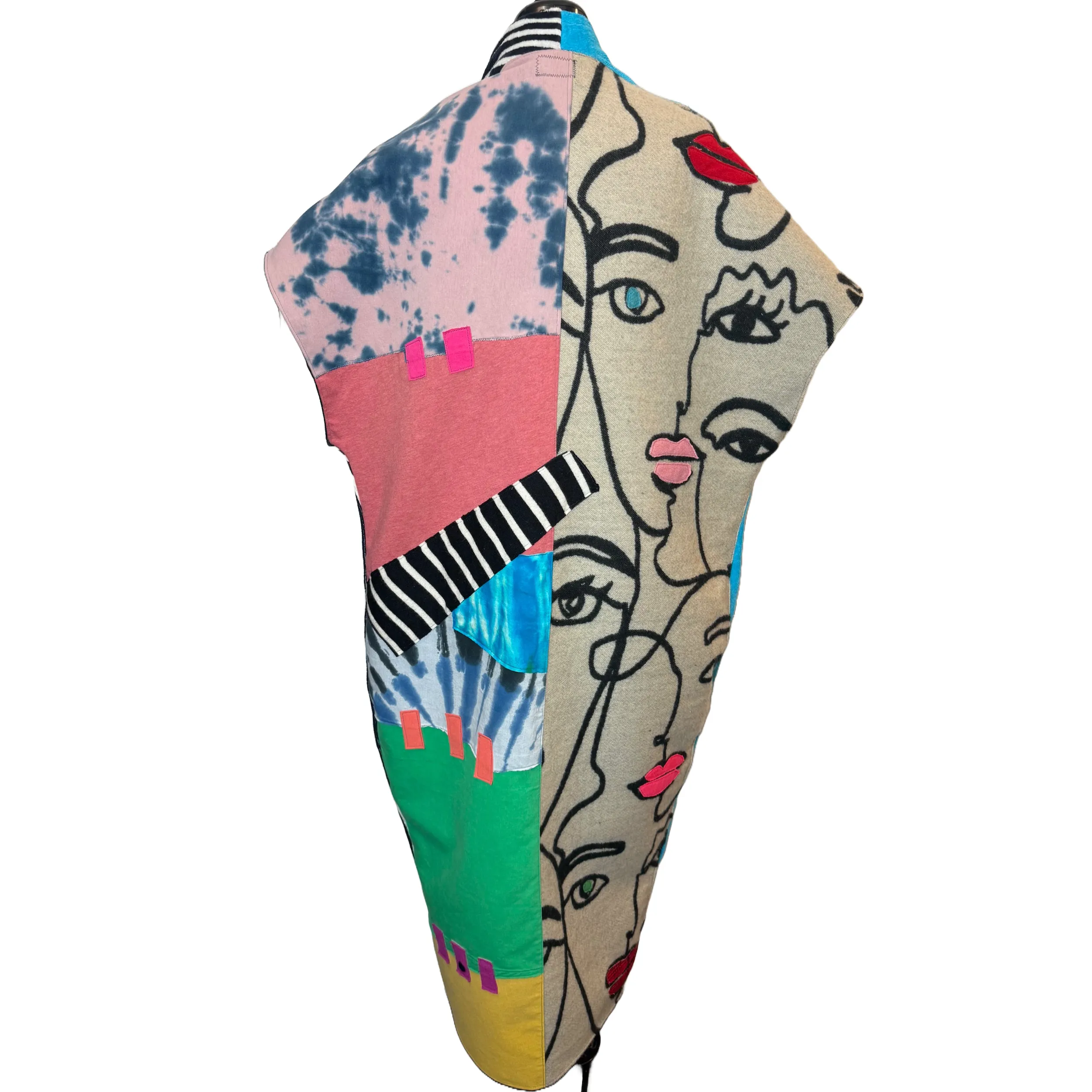 Face Sleeveless Jacket