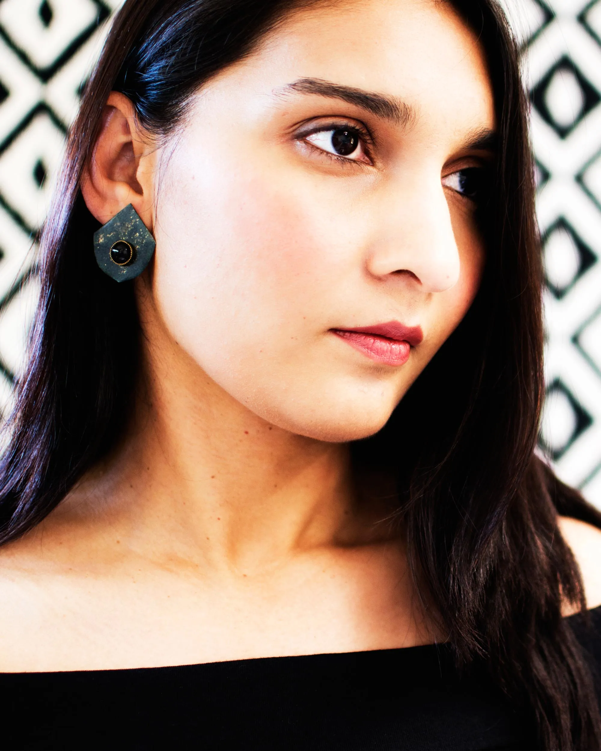 Fan shaped green black stud earrings with black stone
