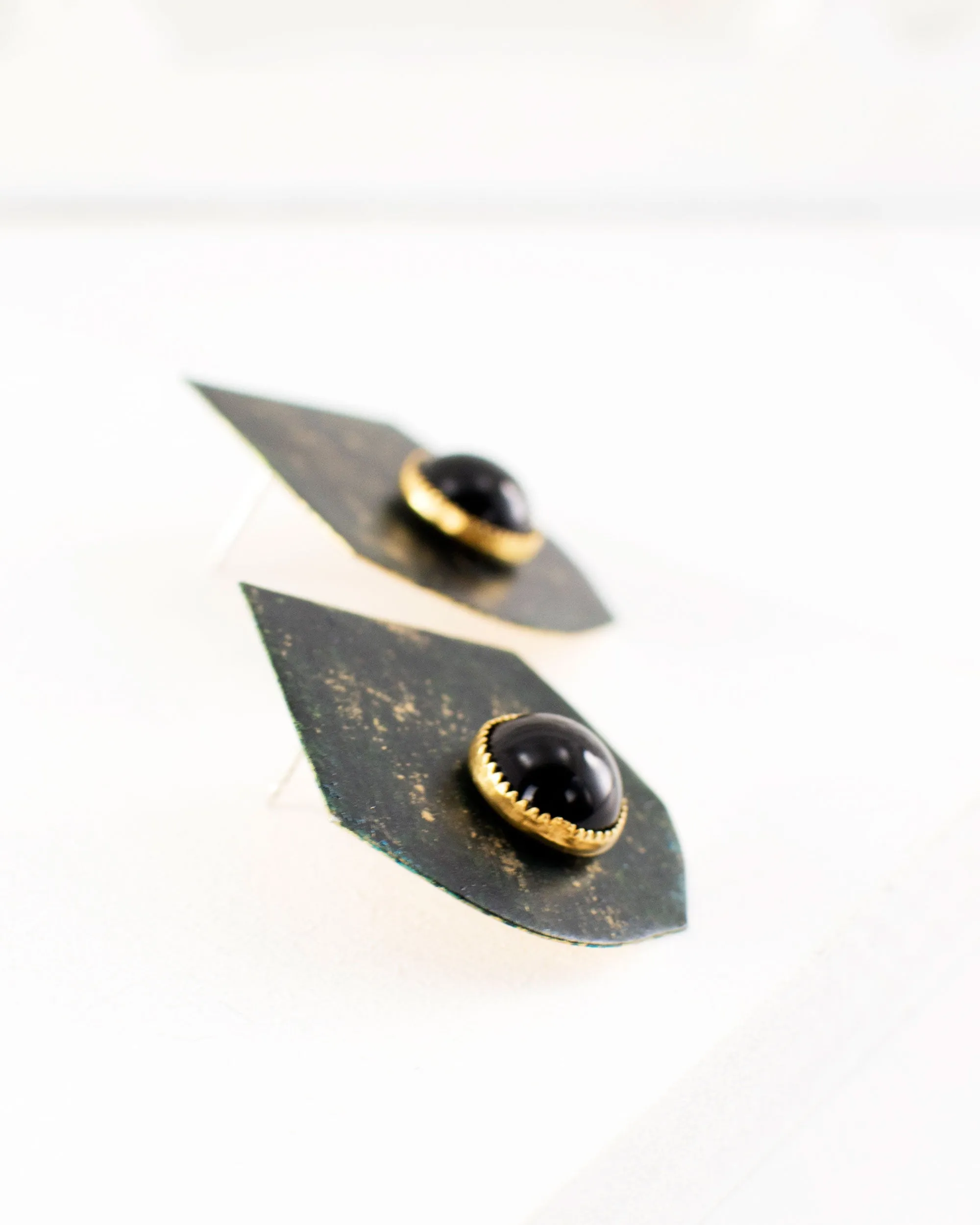Fan shaped green black stud earrings with black stone