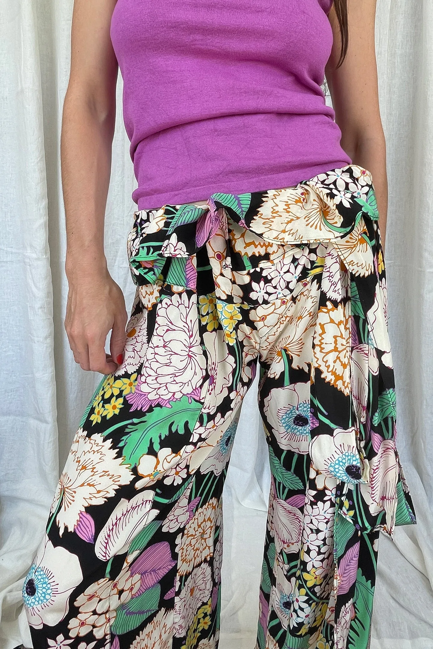 Floral Paperbag Waist Pants - M