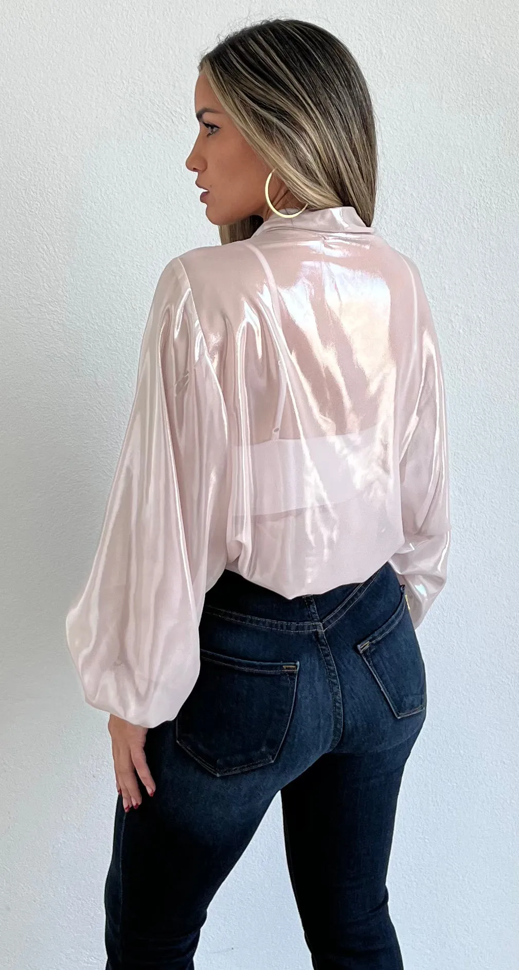 Get Down to Shimmer Long Sleeves Blouse