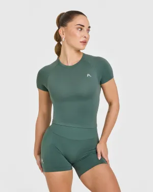 Go To Seamless Fitted Mid Top | Iced Green