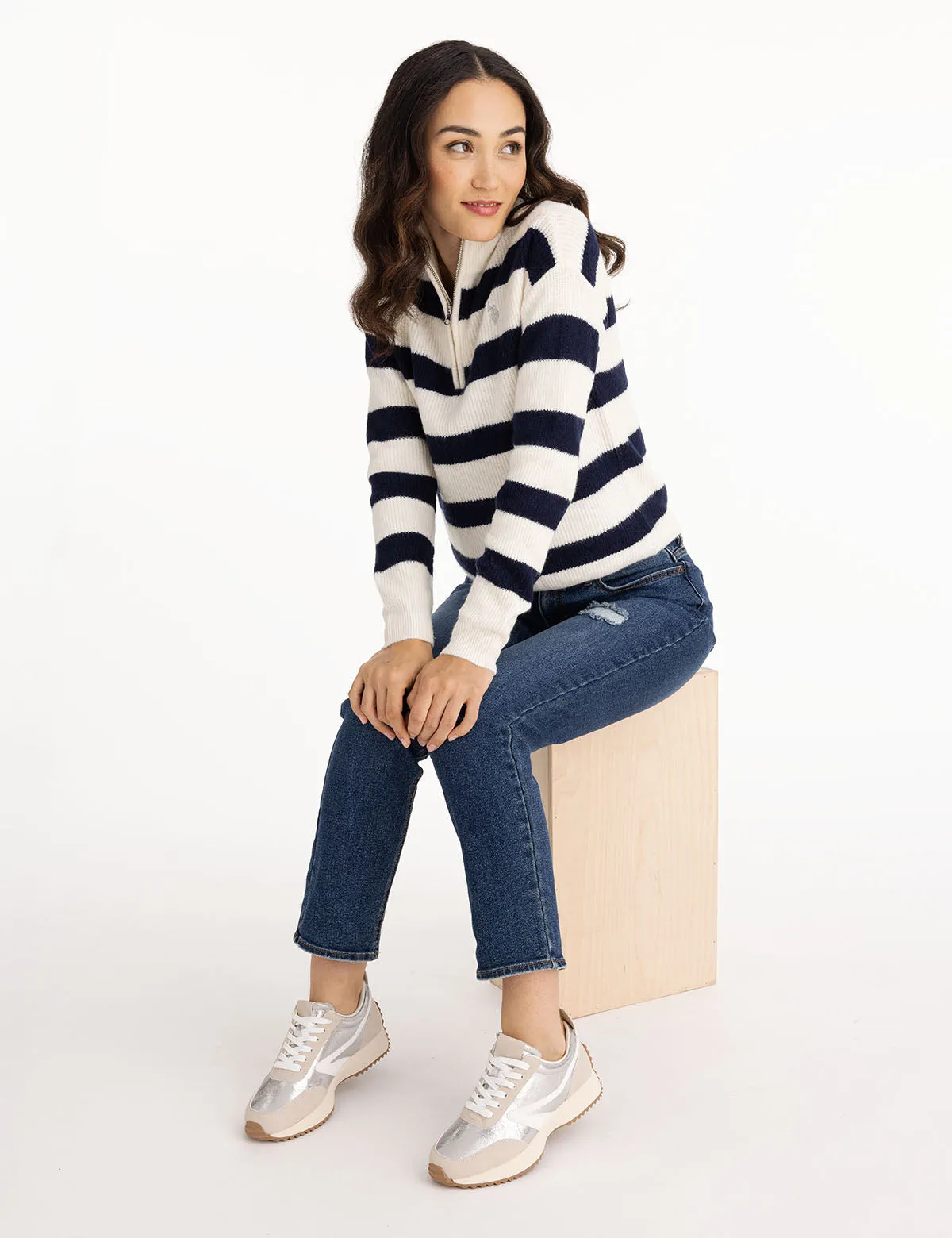 HALF ZIP MOCK NECK STRIPE SWEATER