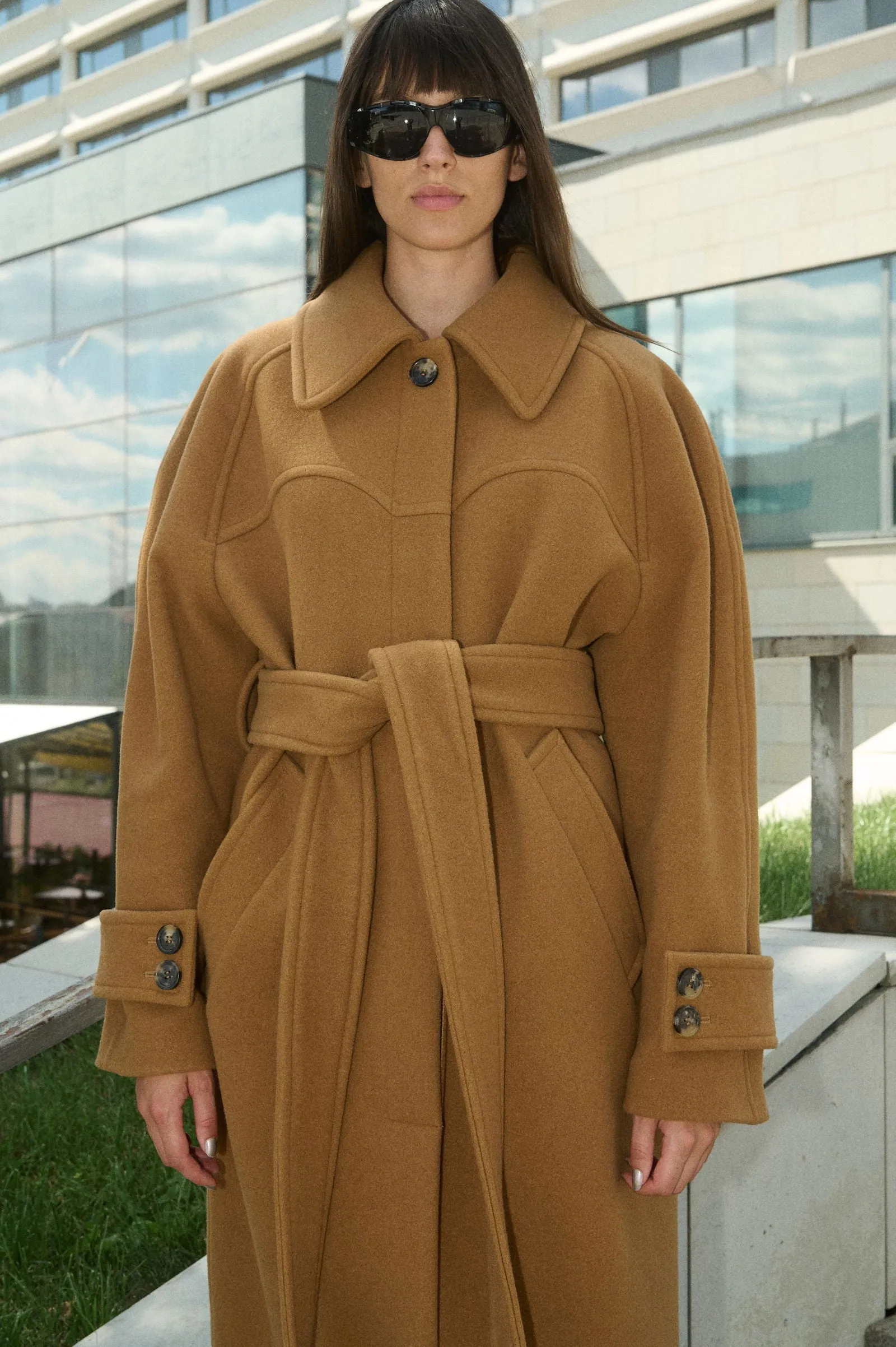 HENRI SHORT WOOL COAT WITH RAGLAN SLEEVES