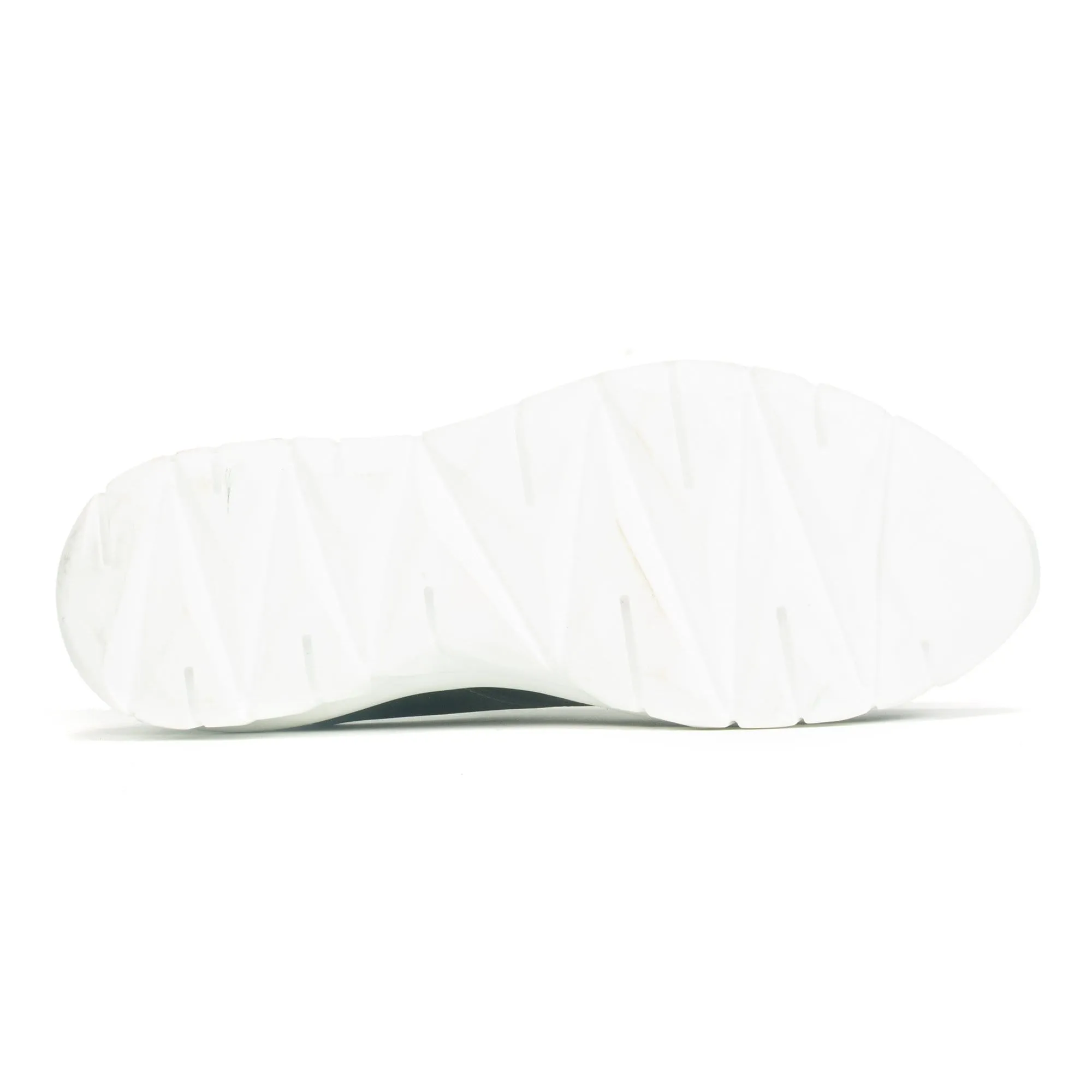 Intrepid Sneaker (18017)