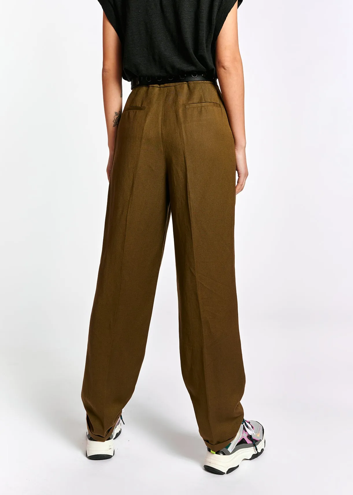 Khaki green tailored mid-rise pants