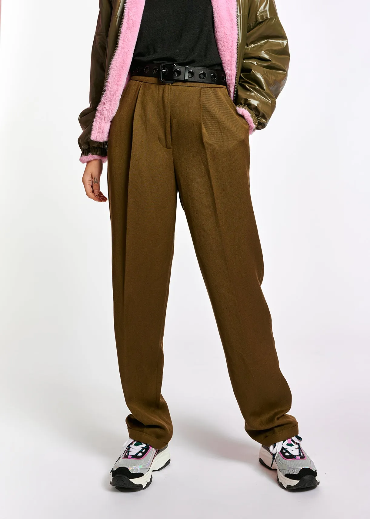 Khaki green tailored mid-rise pants