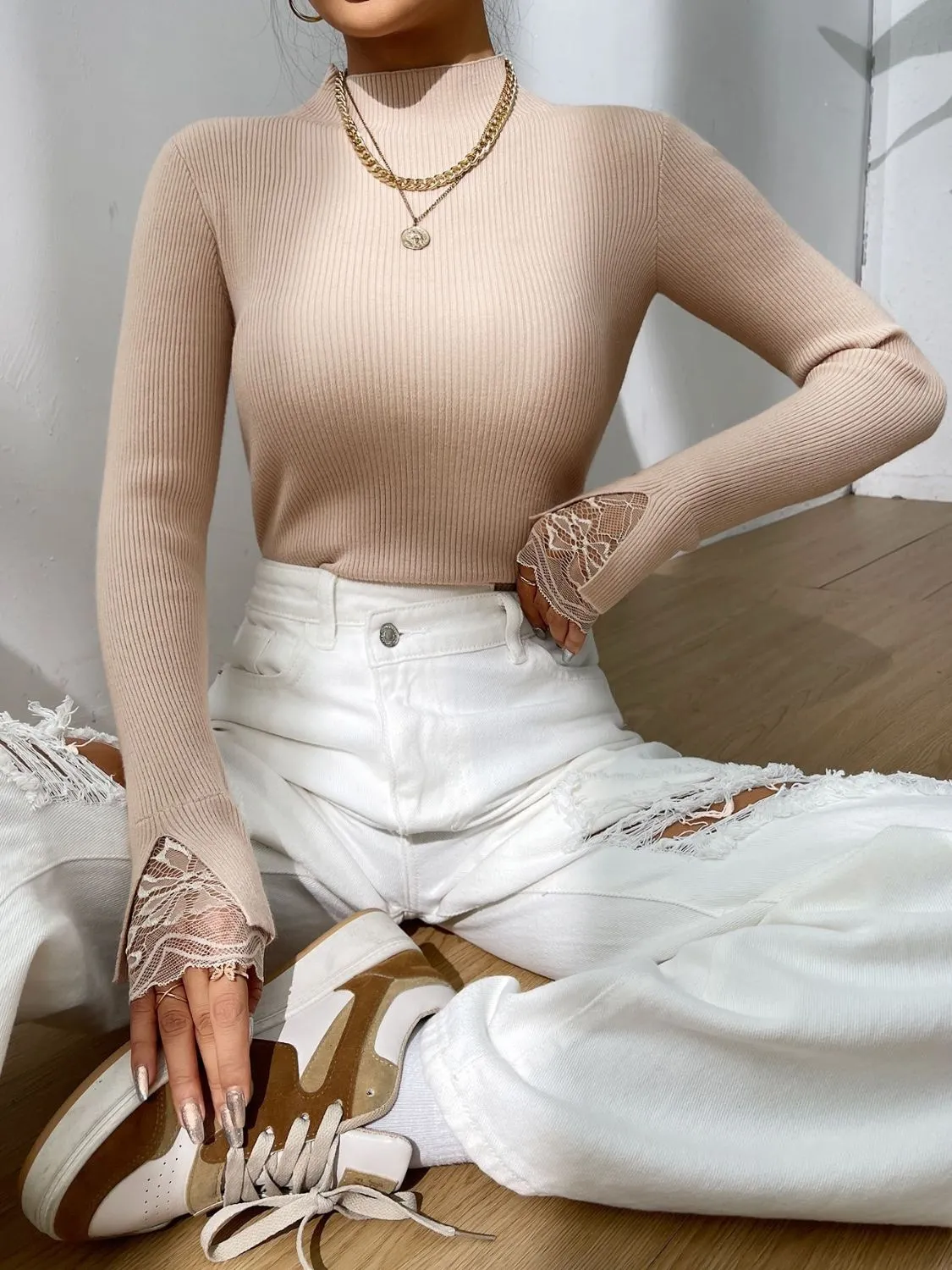 Lace Detail Long Sleeve Sweater