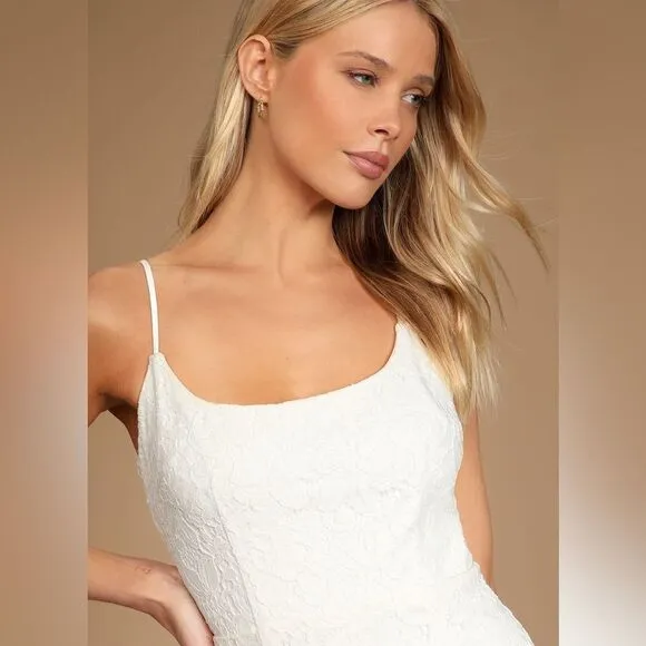 Lulu’s Always Gorgeous White Lace High-Low Midi Dress