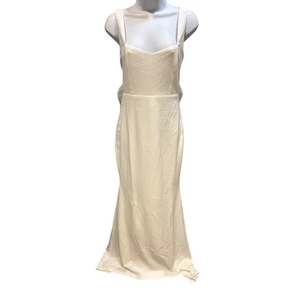 Lulus Romantic Glow White Backless Pearl Bow Maxi Dress Size Small NWOT