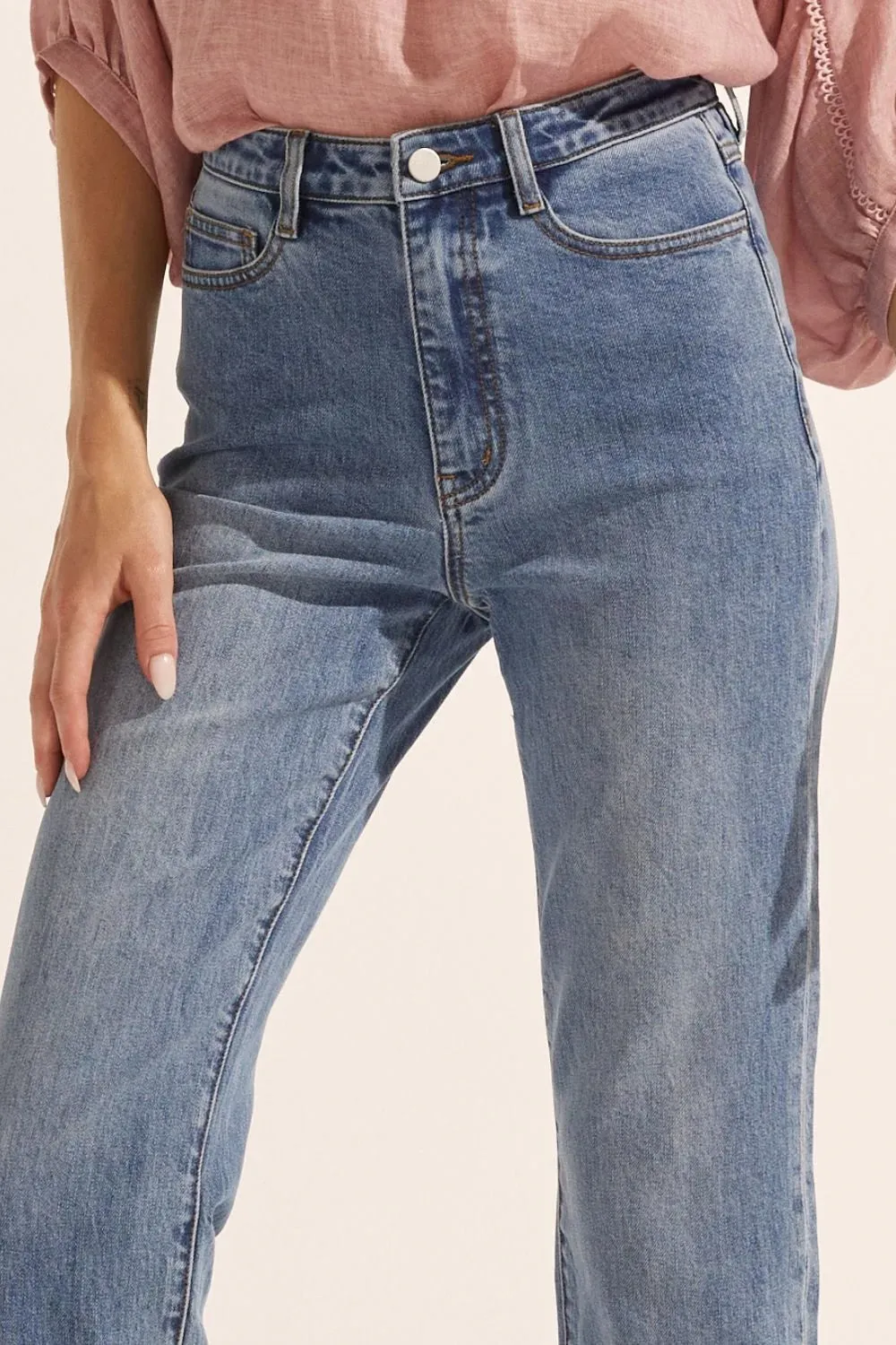 Maverick Jean MID WASH DENIM