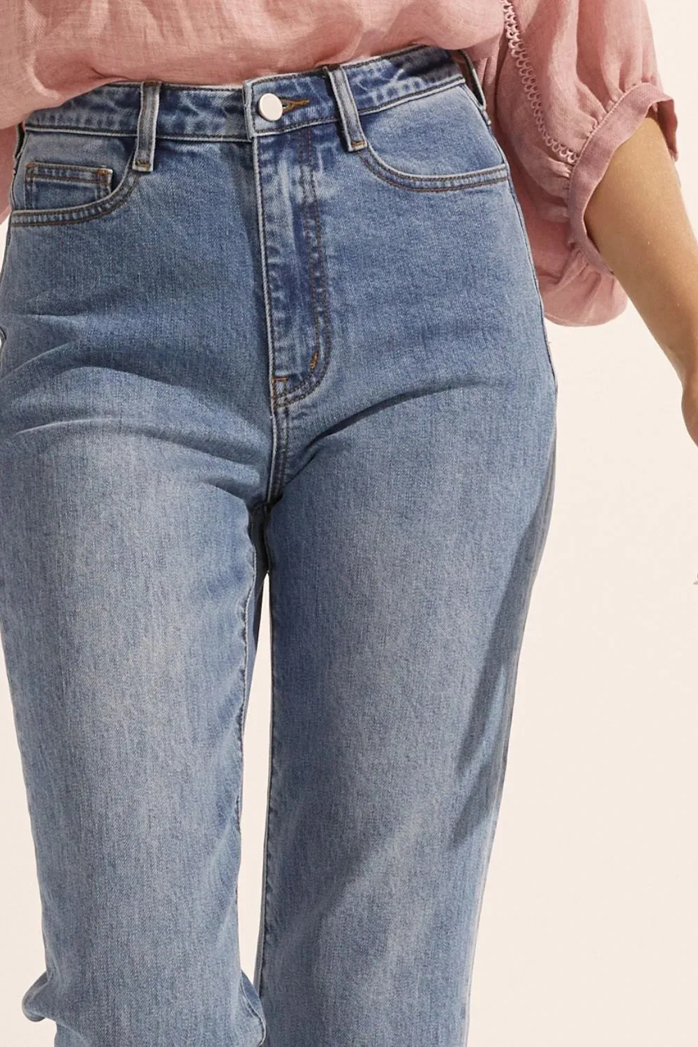 Maverick Jean MID WASH DENIM