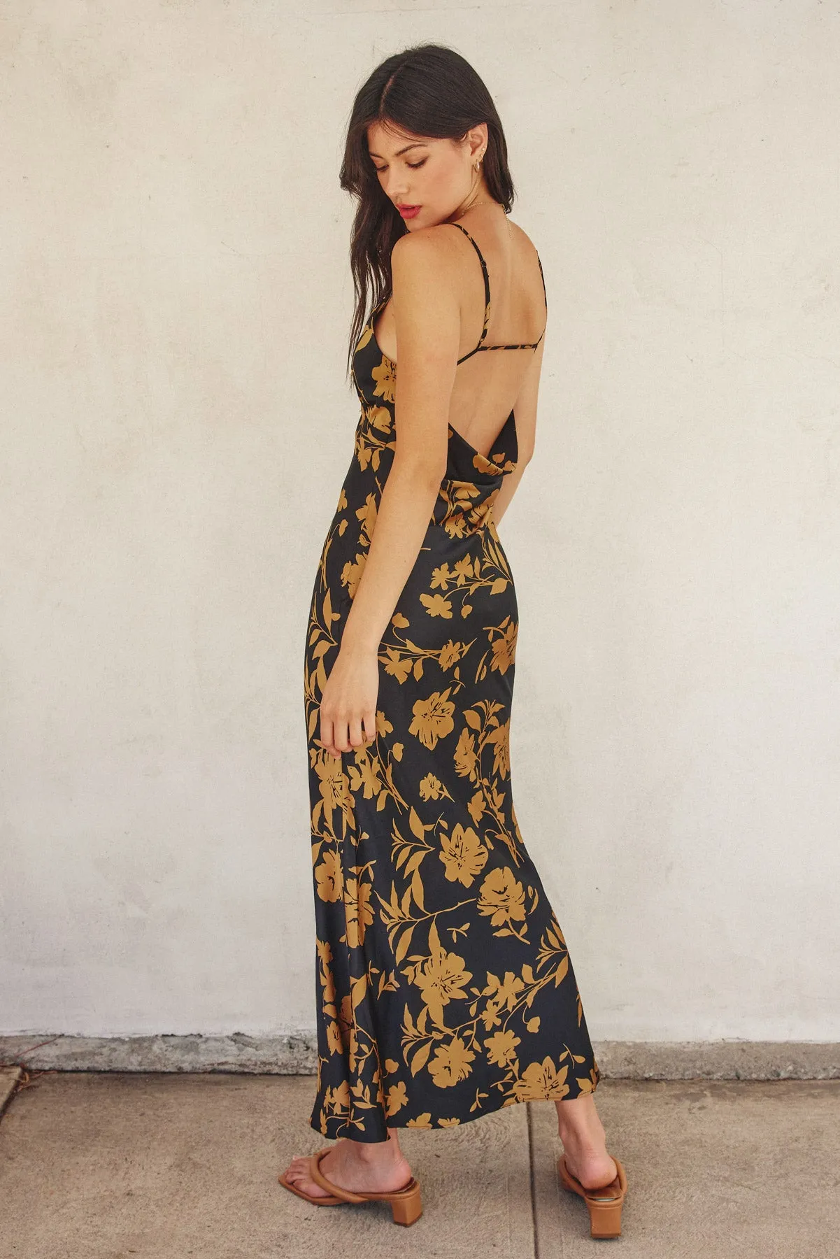 Milla Chevron Seam Open Back Dress
