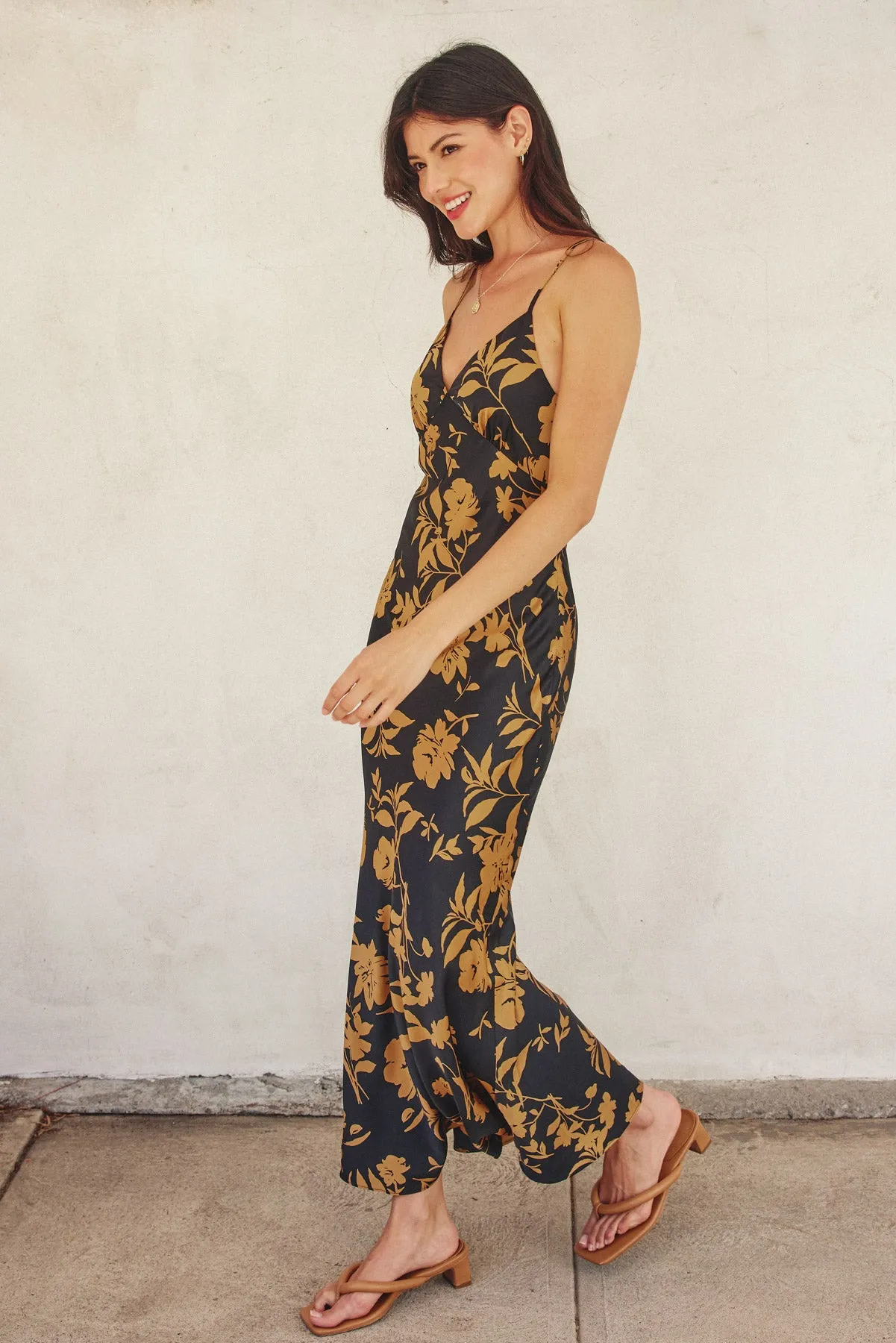 Milla Chevron Seam Open Back Dress
