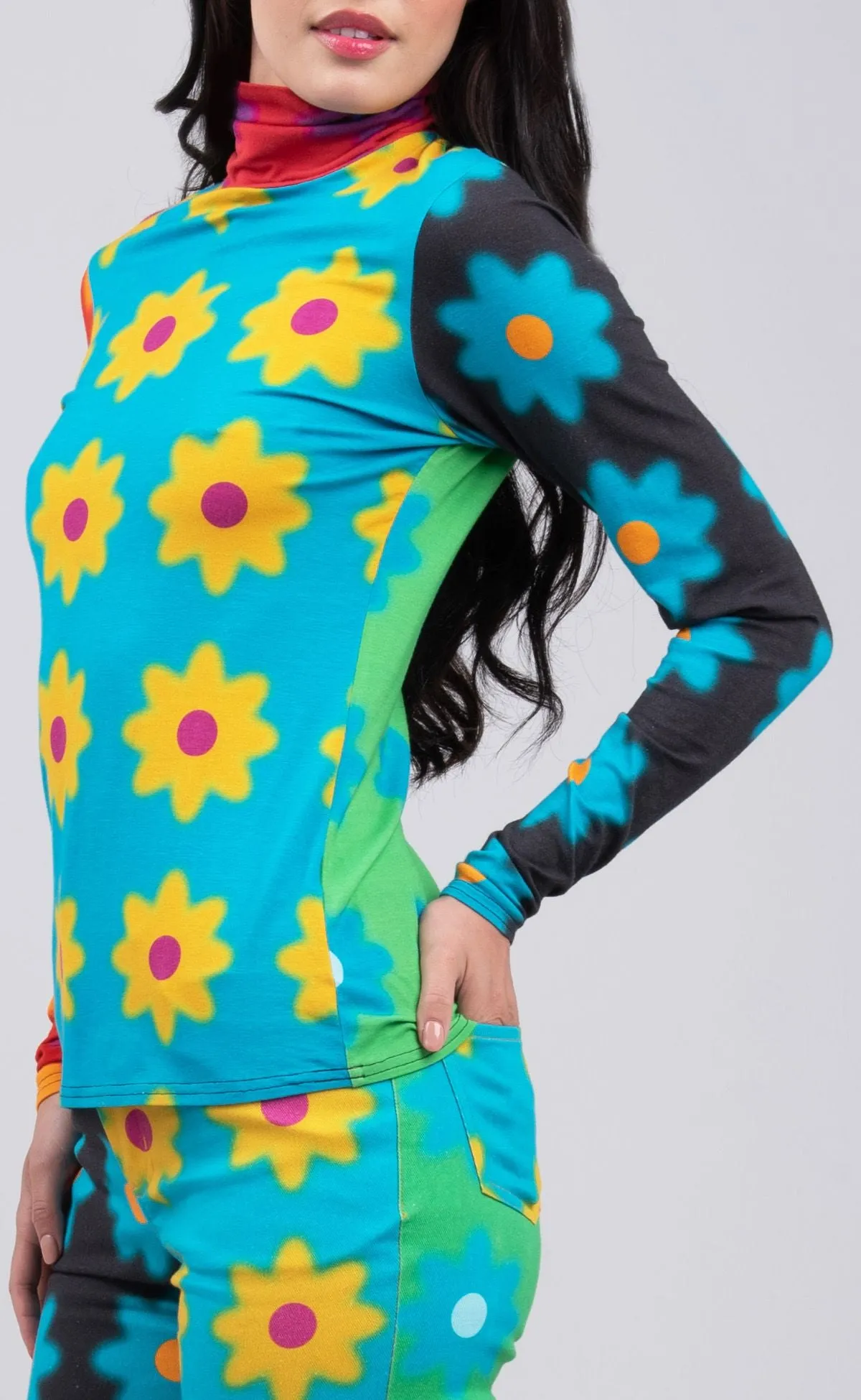 Mixed Poppy Turtleneck