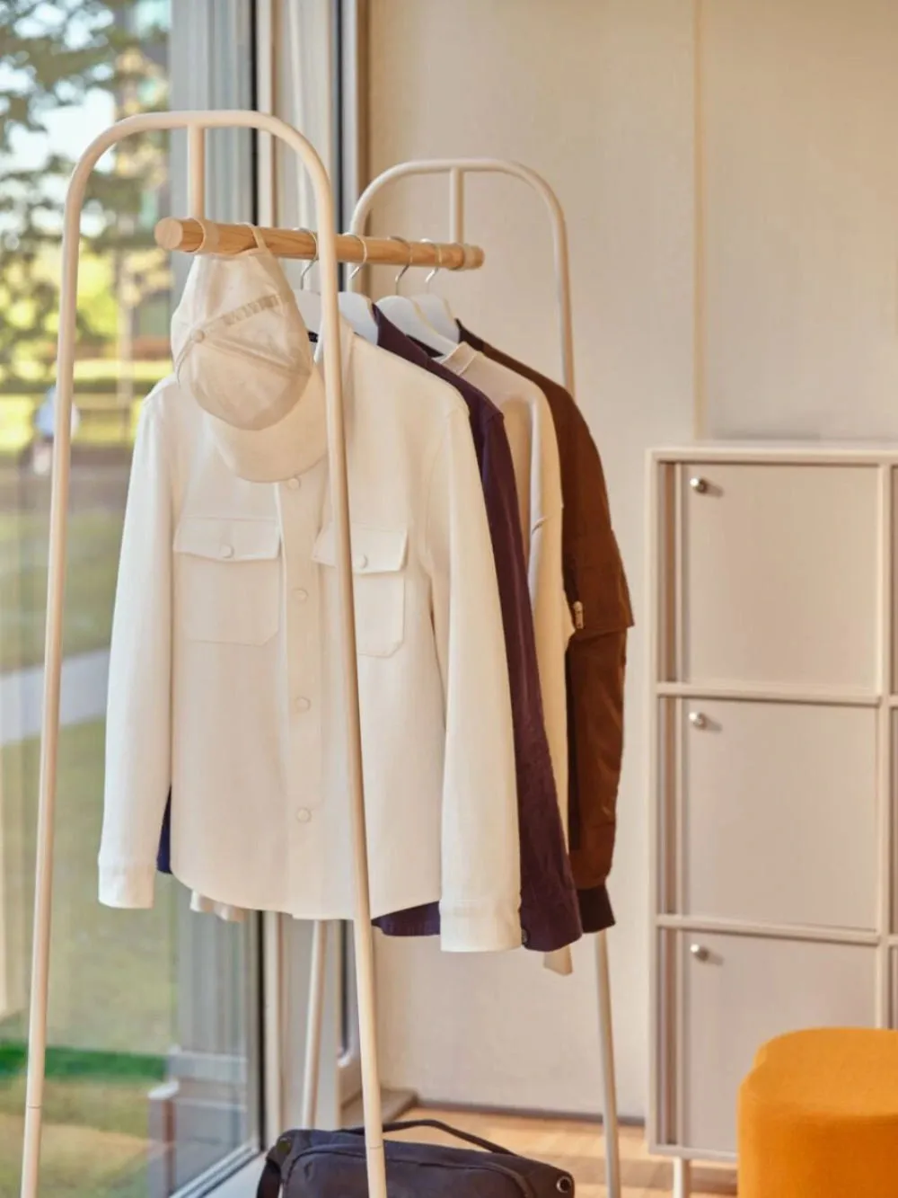 Mono Coat Hanger with Rail