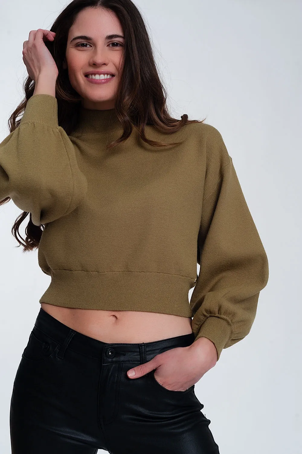 Neck crop jumper in green