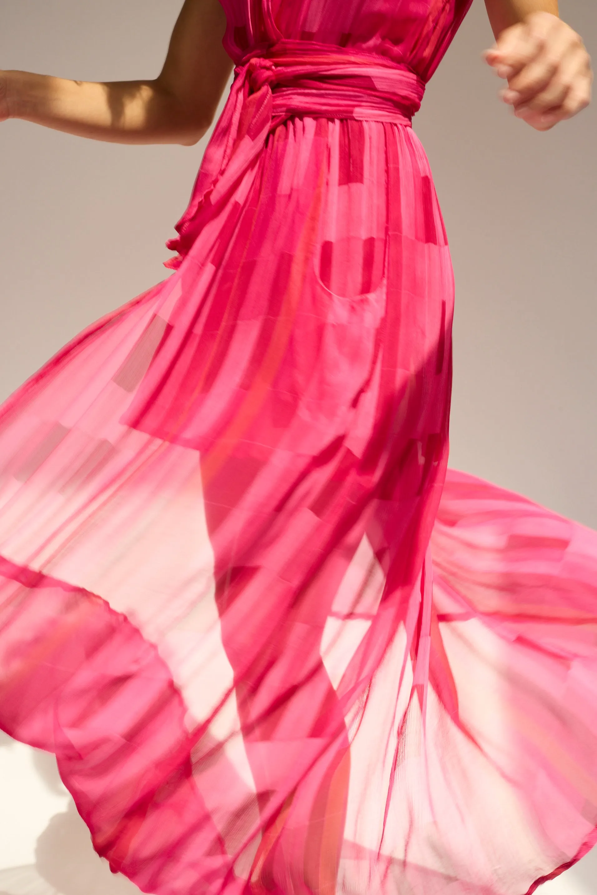NICO SLEEVELESS MAXI