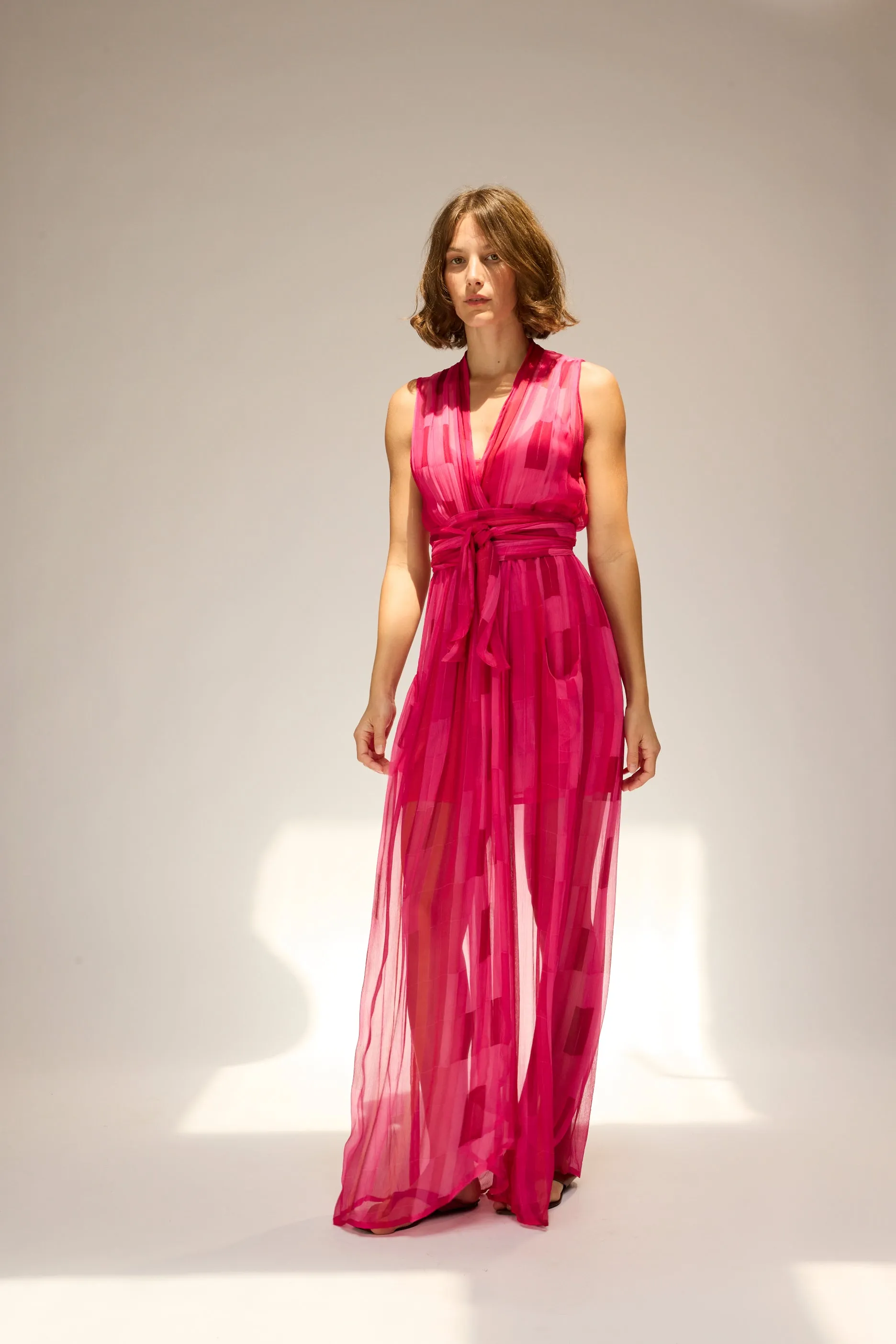 NICO SLEEVELESS MAXI