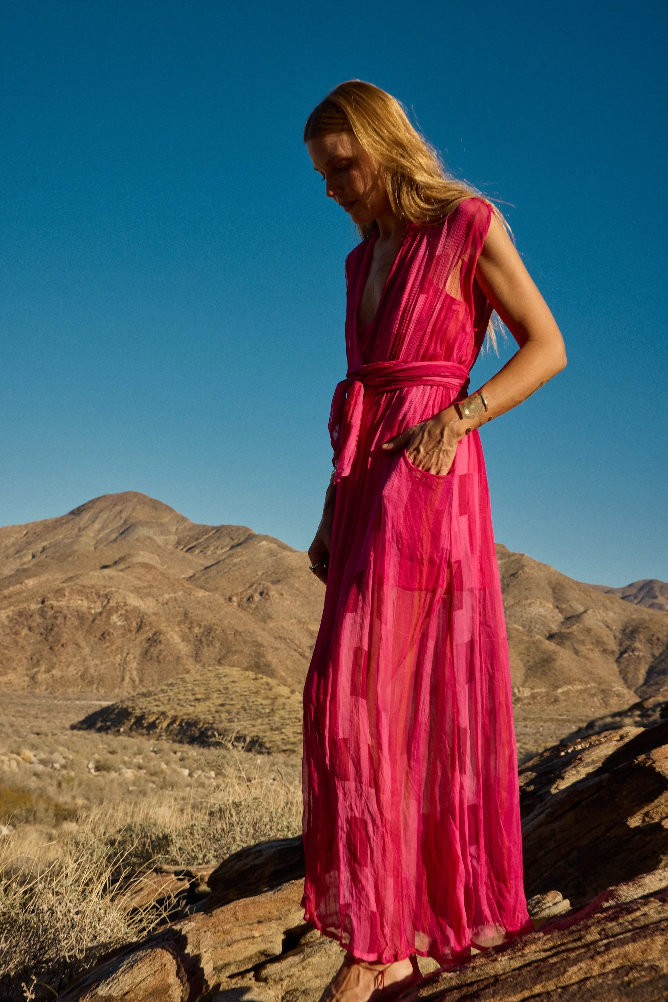 NICO SLEEVELESS MAXI