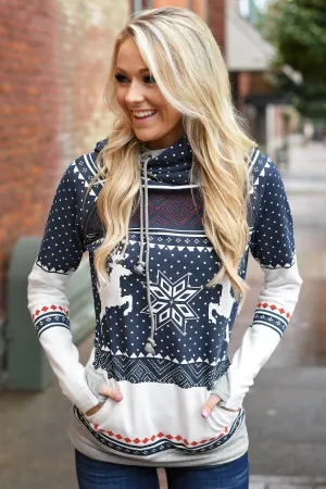 Nordic Holiday Ampersand Double Hood