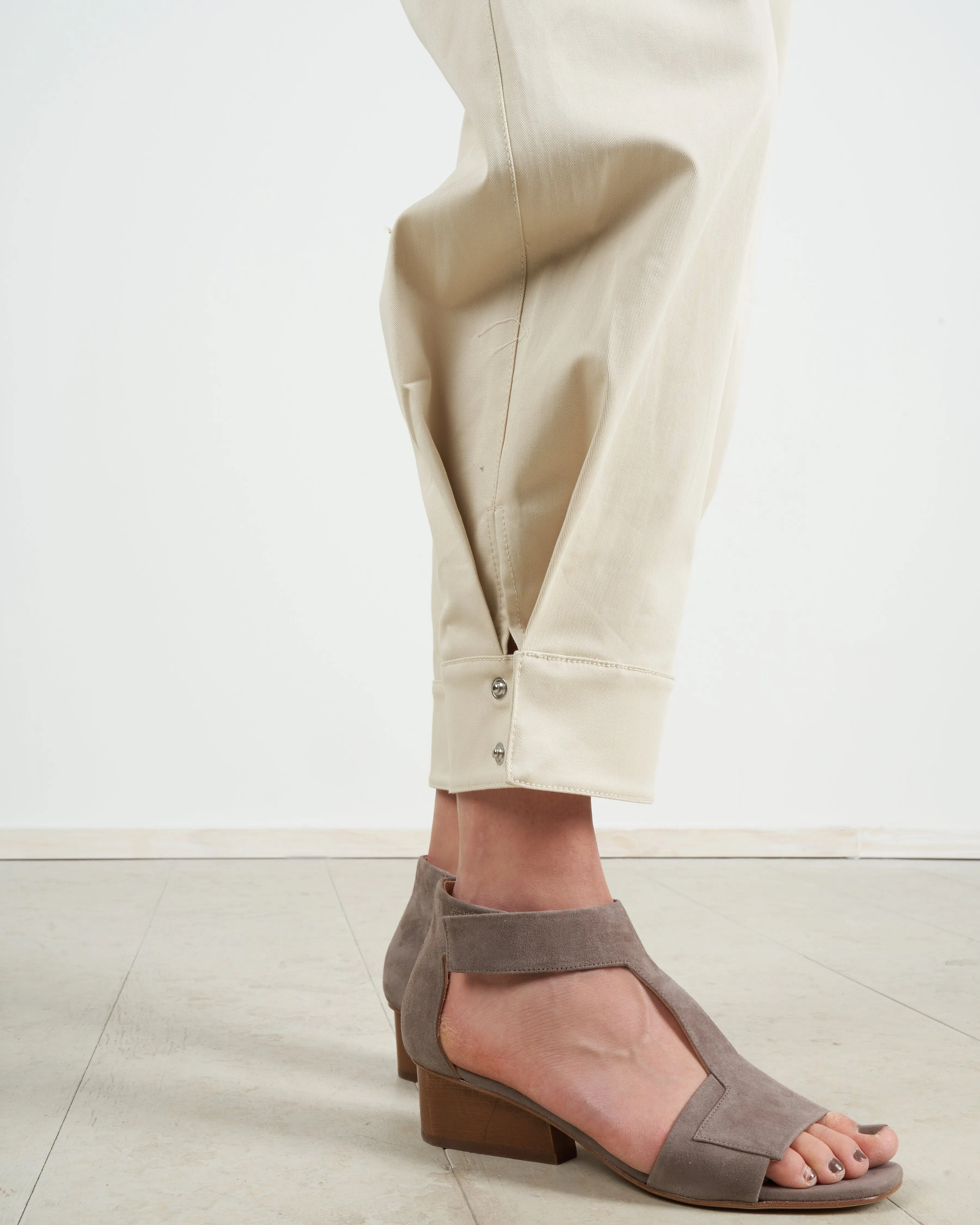 organic cotton twill sculpted pant - vanilla cream