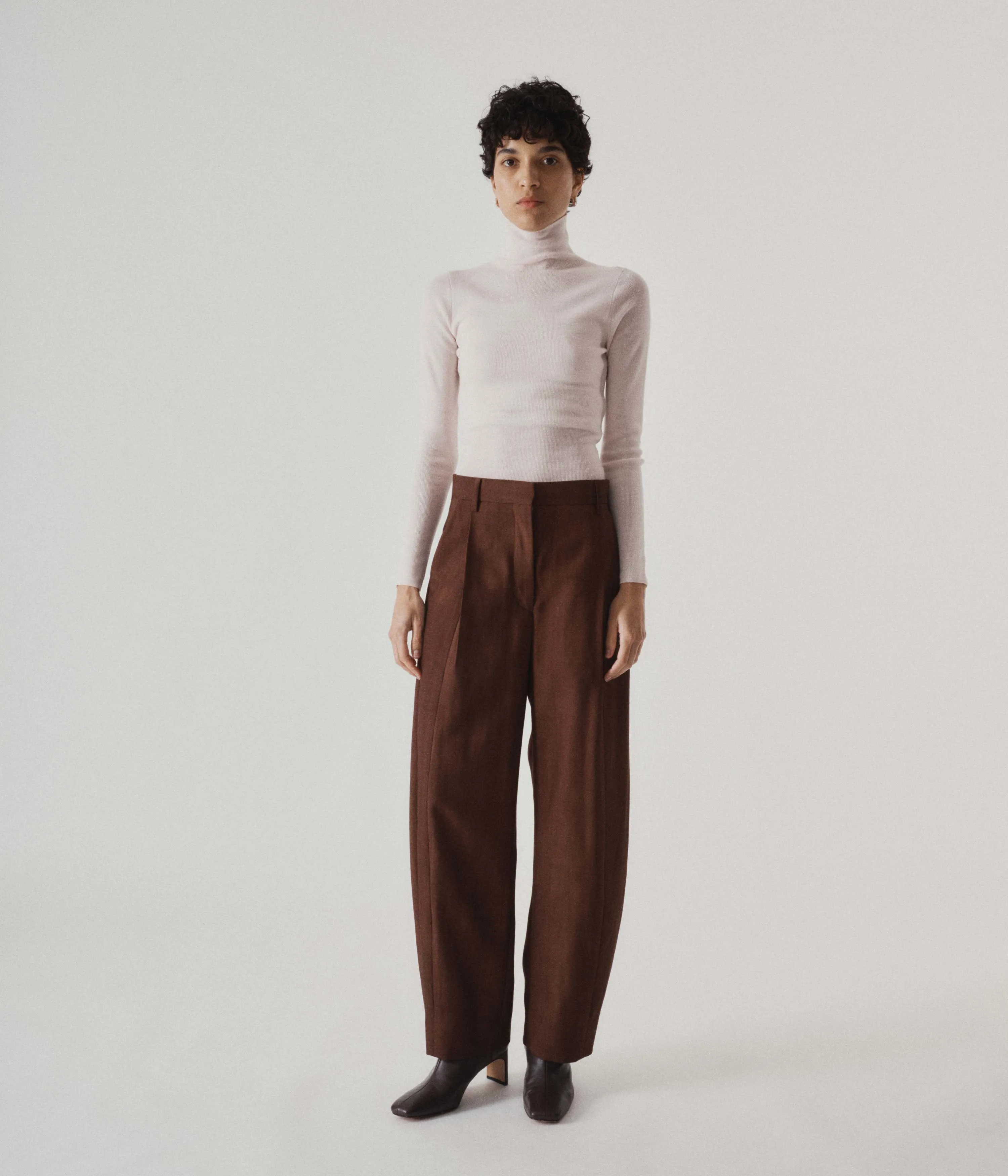 Ribbed Highneck in Blush