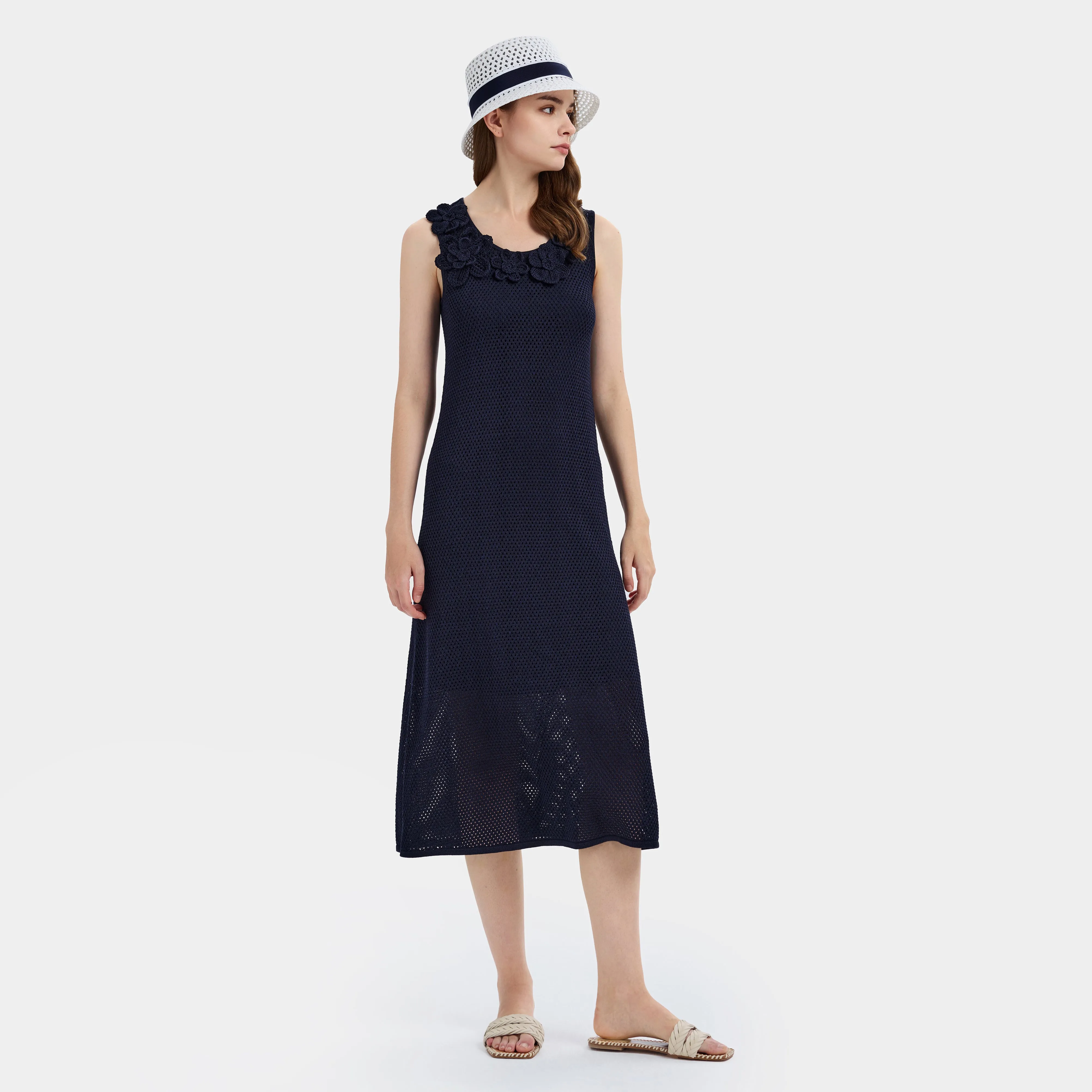 RUFFLED NAVY ELEGANCE