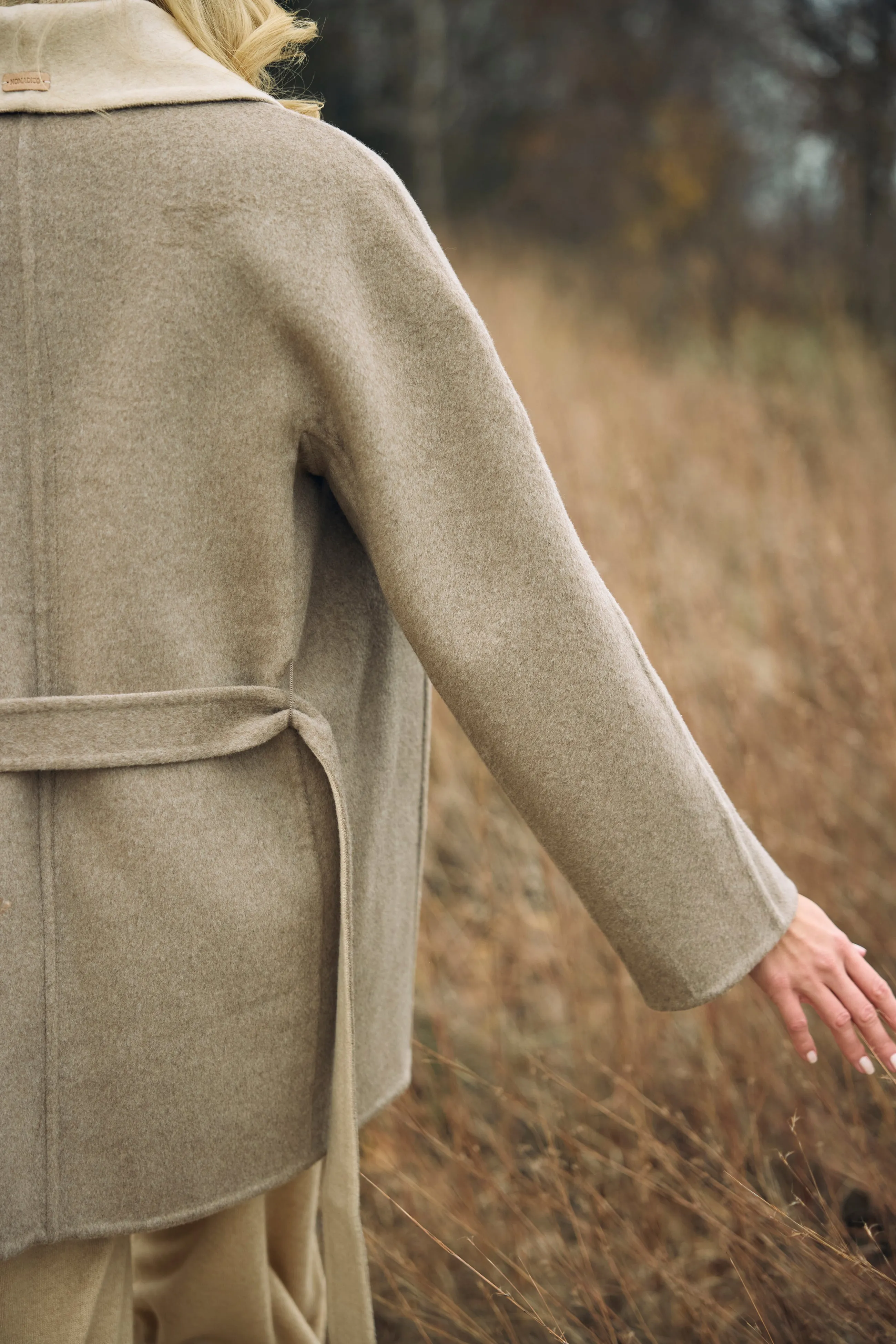 Shawl Lapel Collar Short Coat
