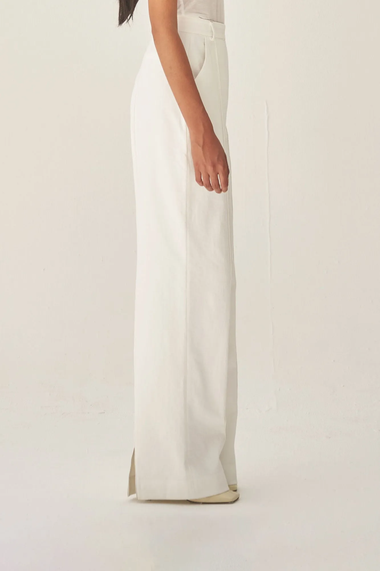 Straight Pants in White