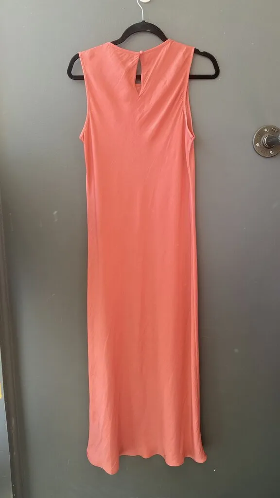 Tank Slip Maxi