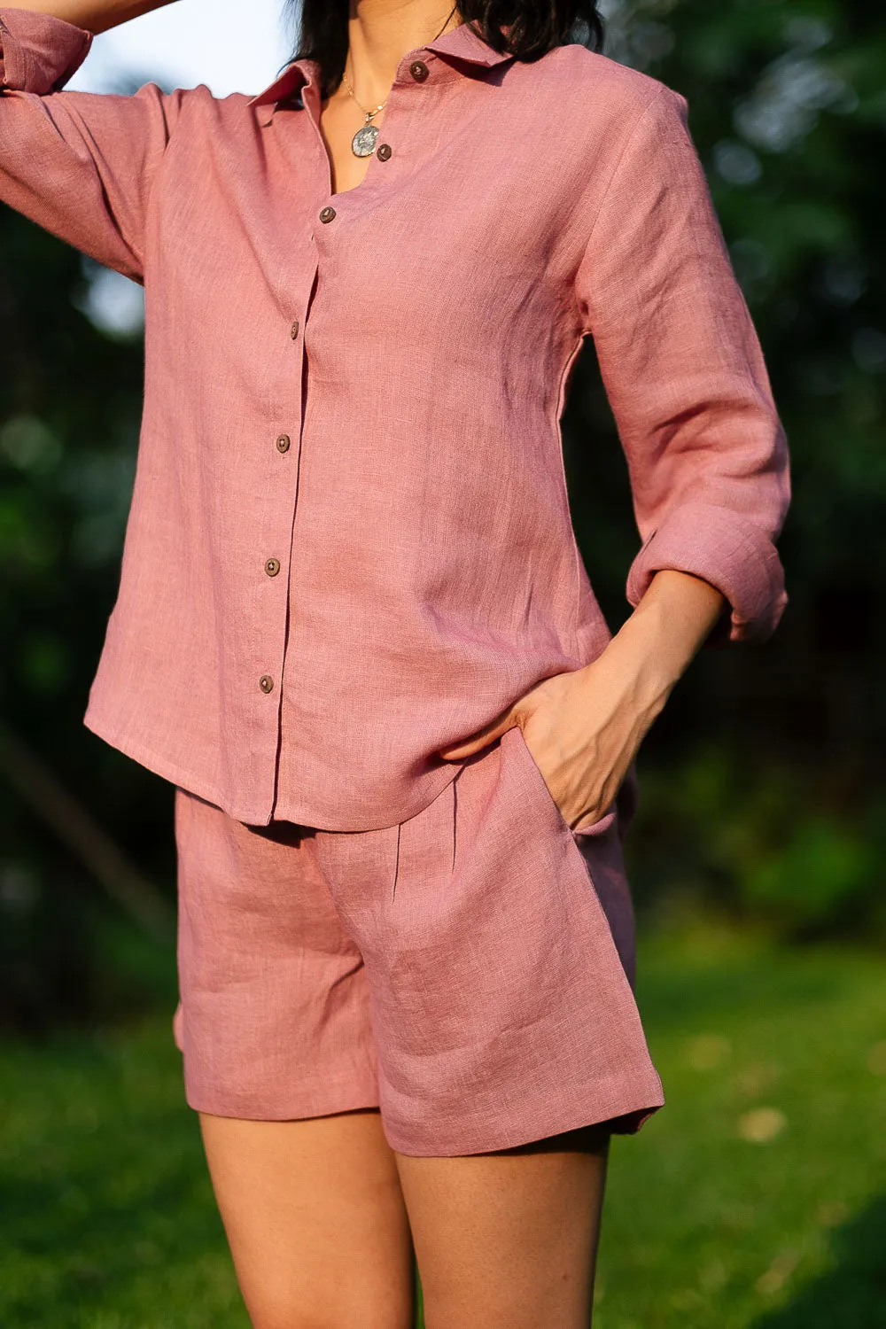 The Linen Tailored Shorts