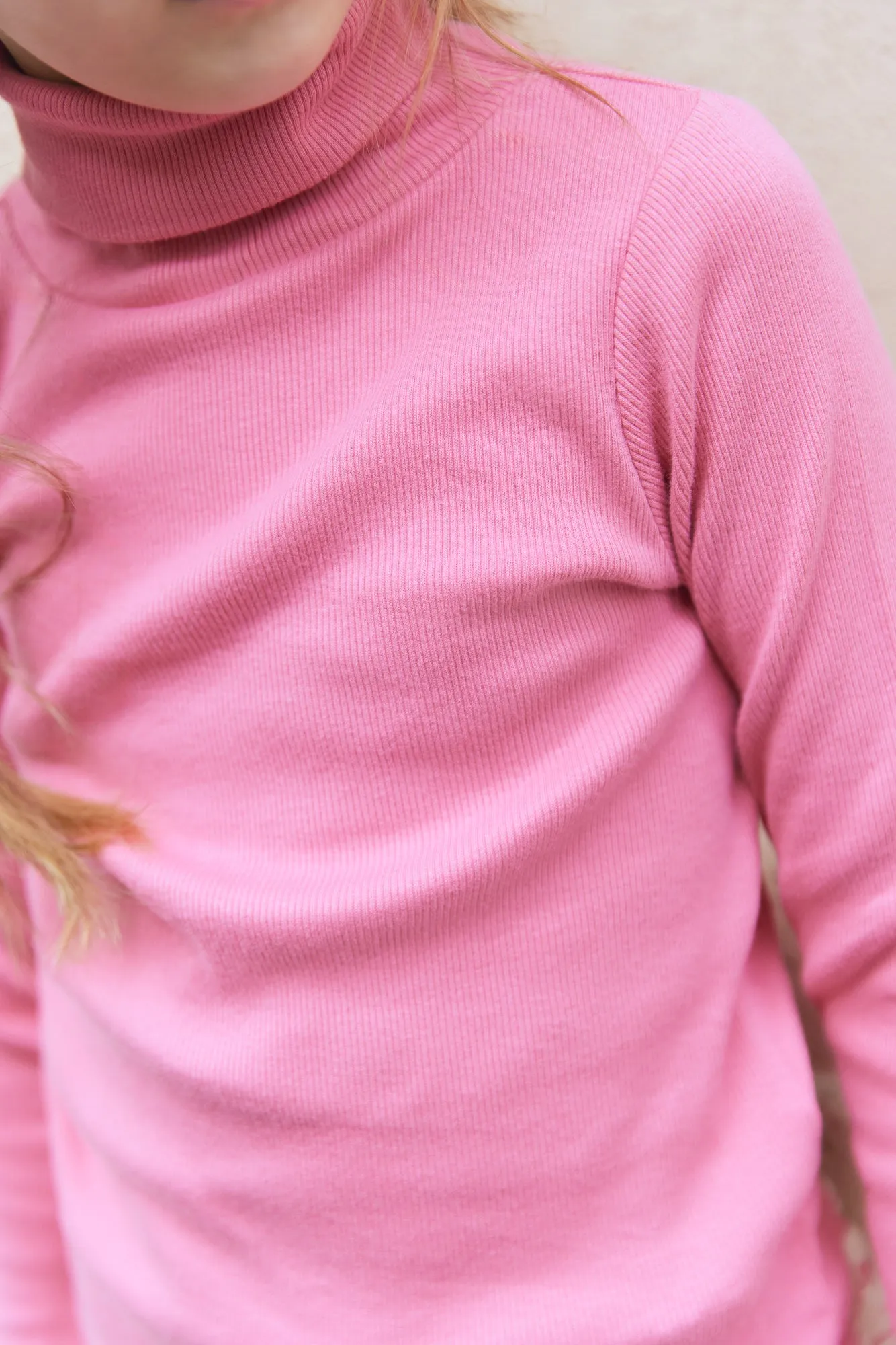 Titou Ribbed Pink Turtleneck