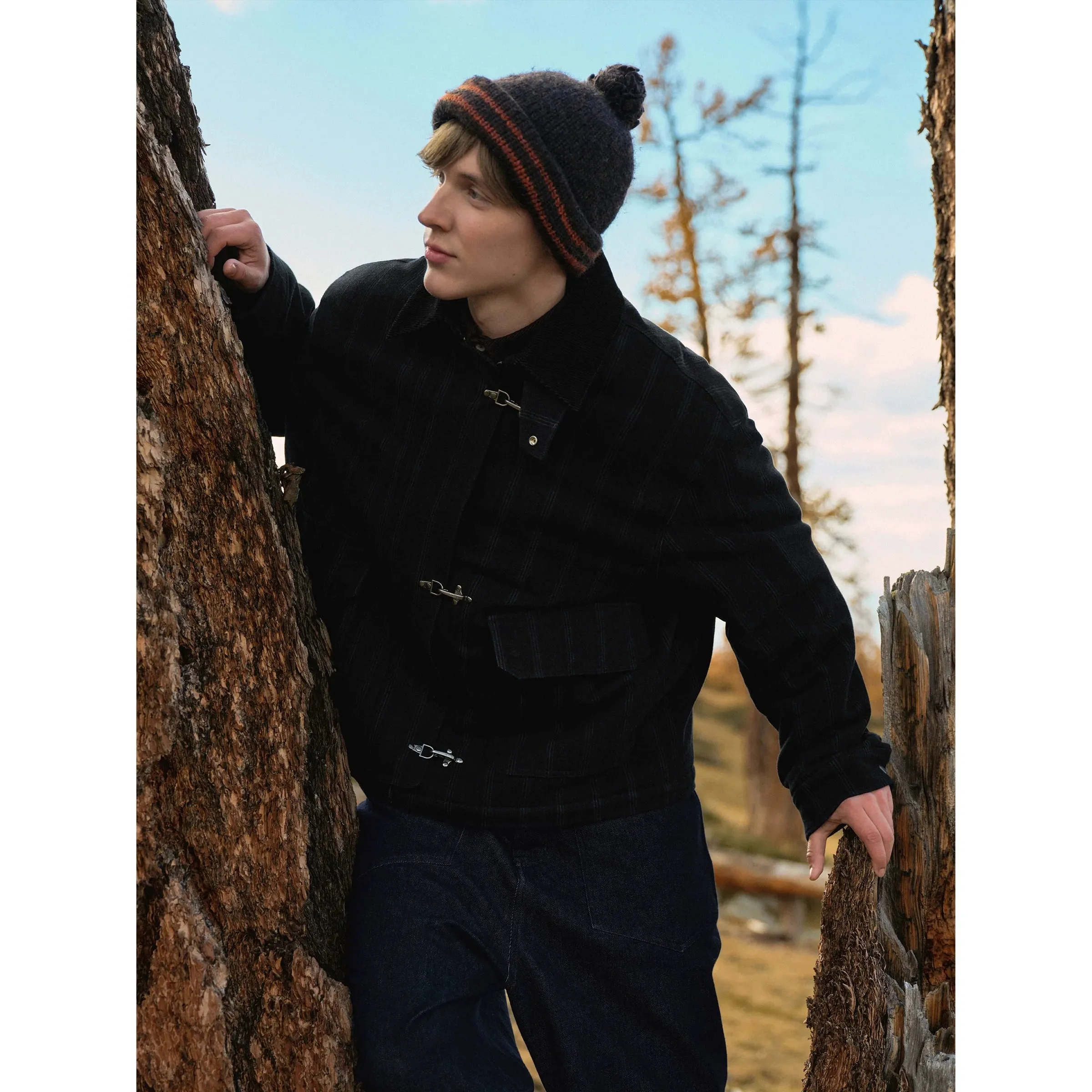 Toggle Closure Wool Jacket