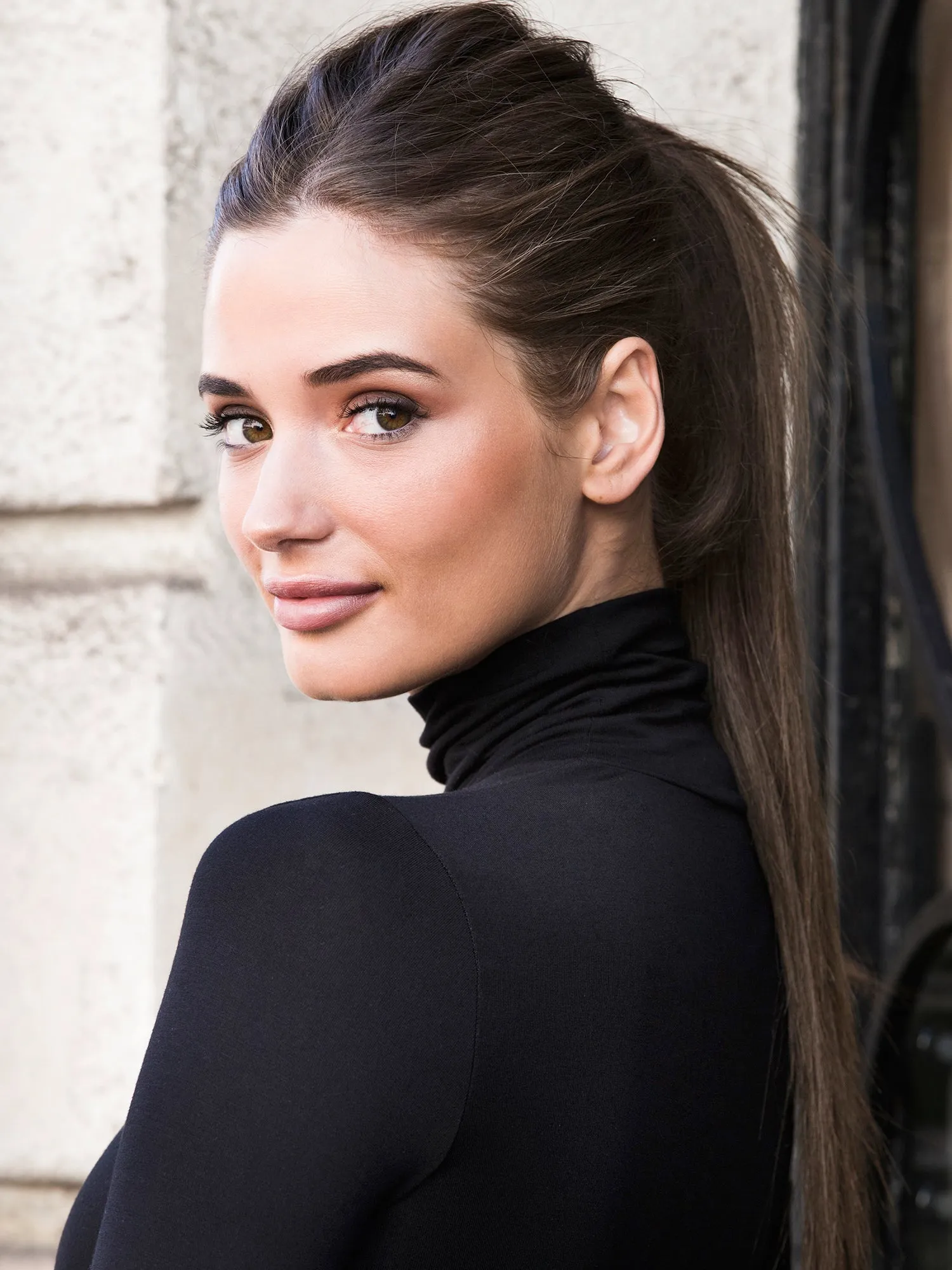 TURTLENECK TOP, BLACK