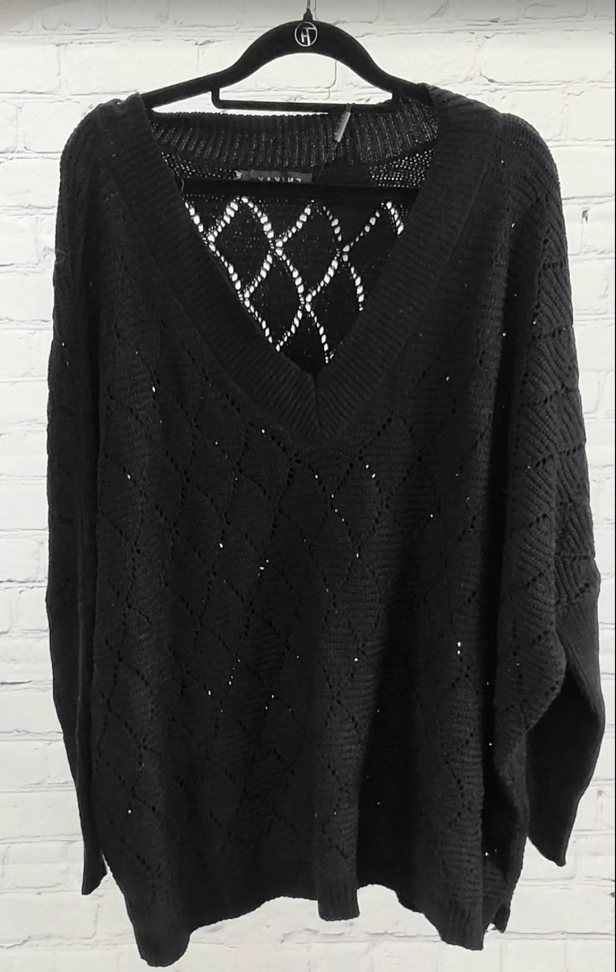 V Neck sweater Cotton Blend  Black ONLY