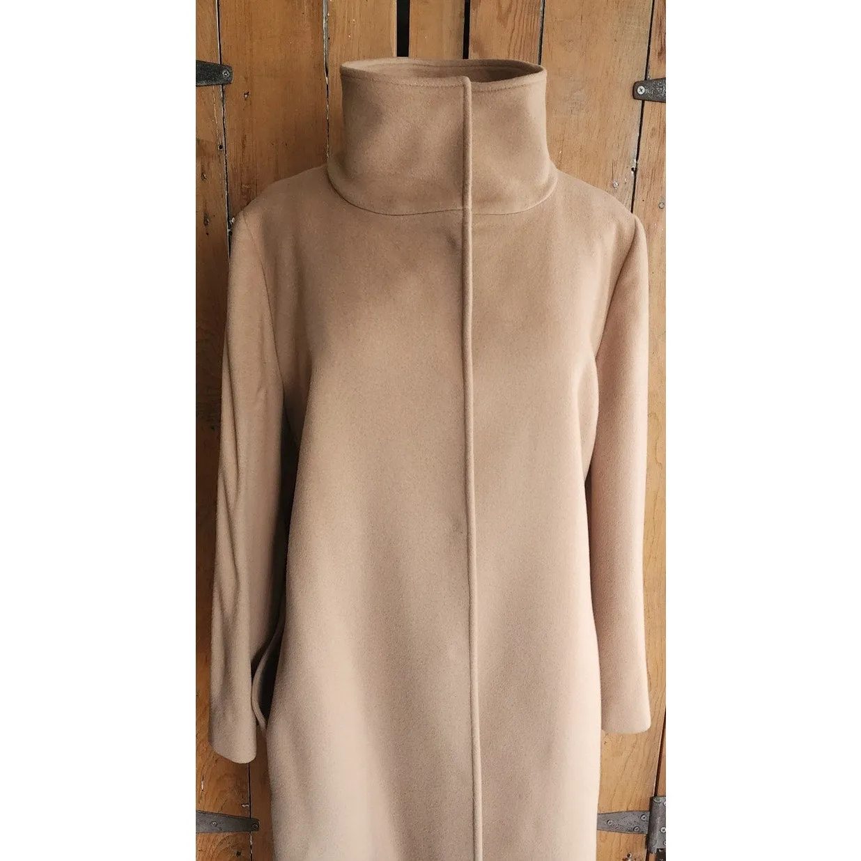 Vintage 2000s Burberry Coat Archival Beige Cashmere Blend  w/Sash Tie Belt / Medium
